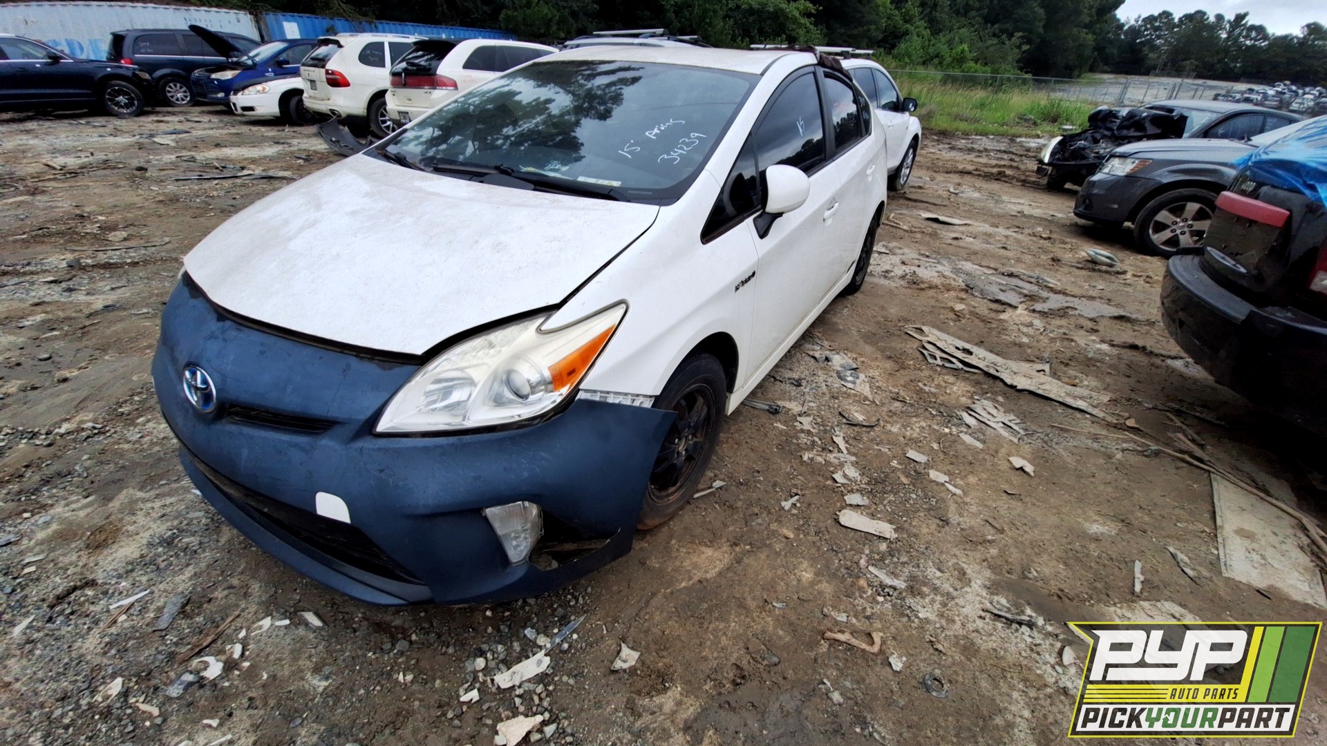 2015 TOYOTA PRIUS partes disponibles