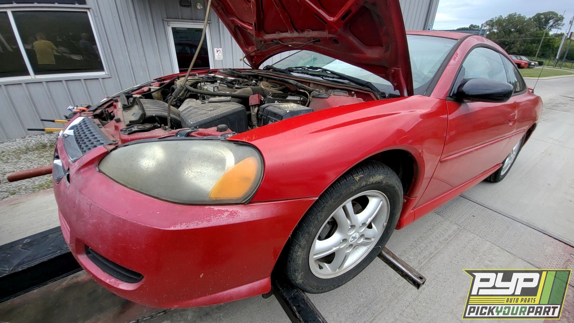 2005 DODGE STRATUS available for parts