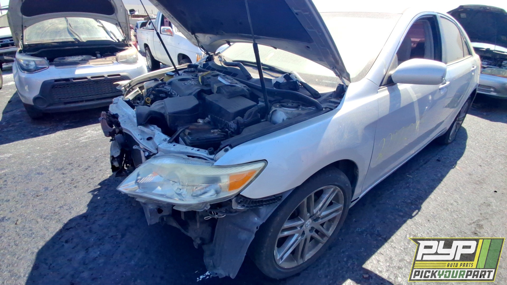 2010 TOYOTA CAMRY partes disponibles