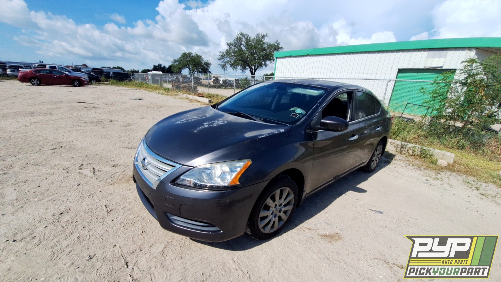 2014 NISSAN SENTRA partes disponibles