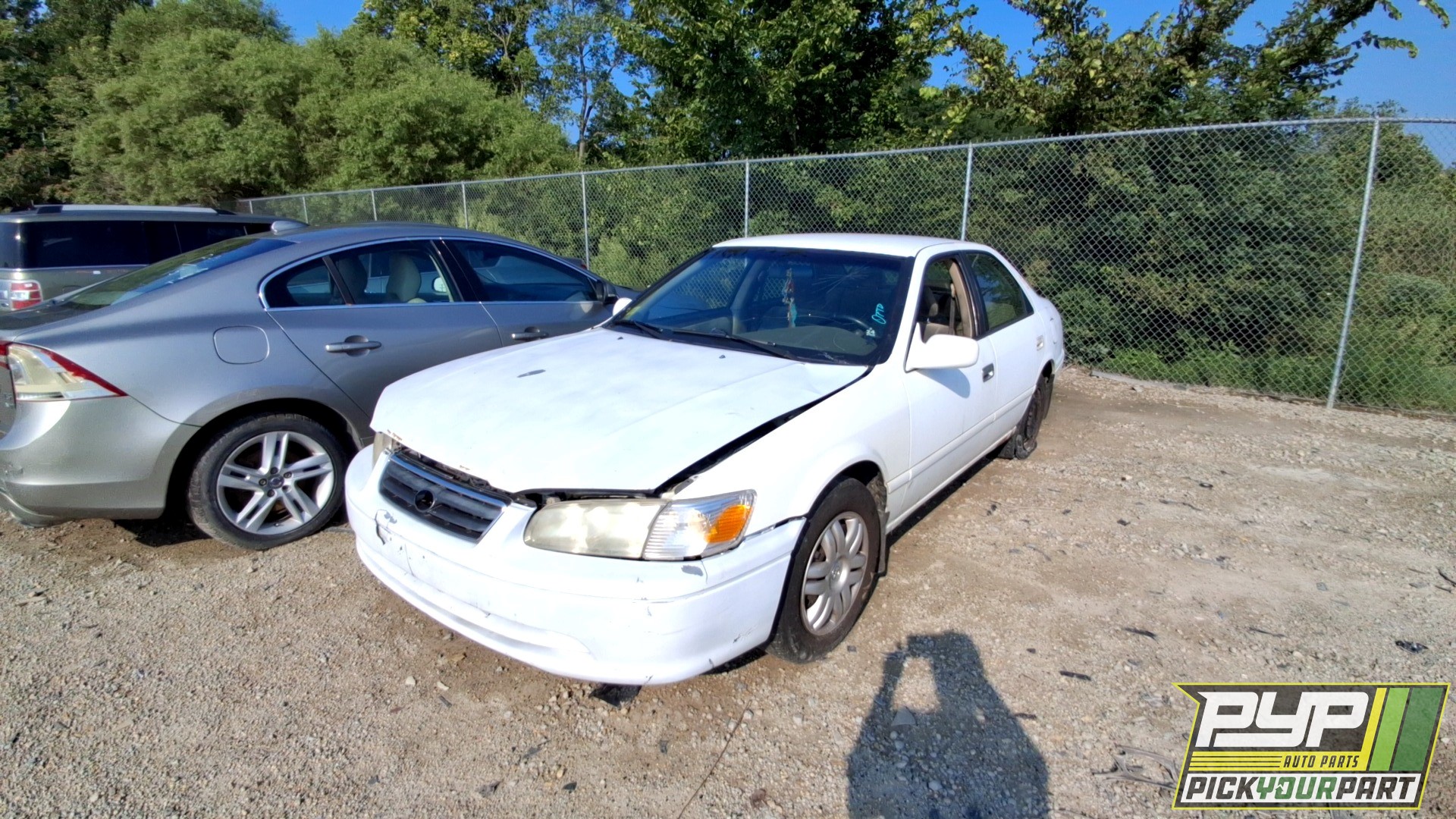 2000 TOYOTA CAMRY available for parts