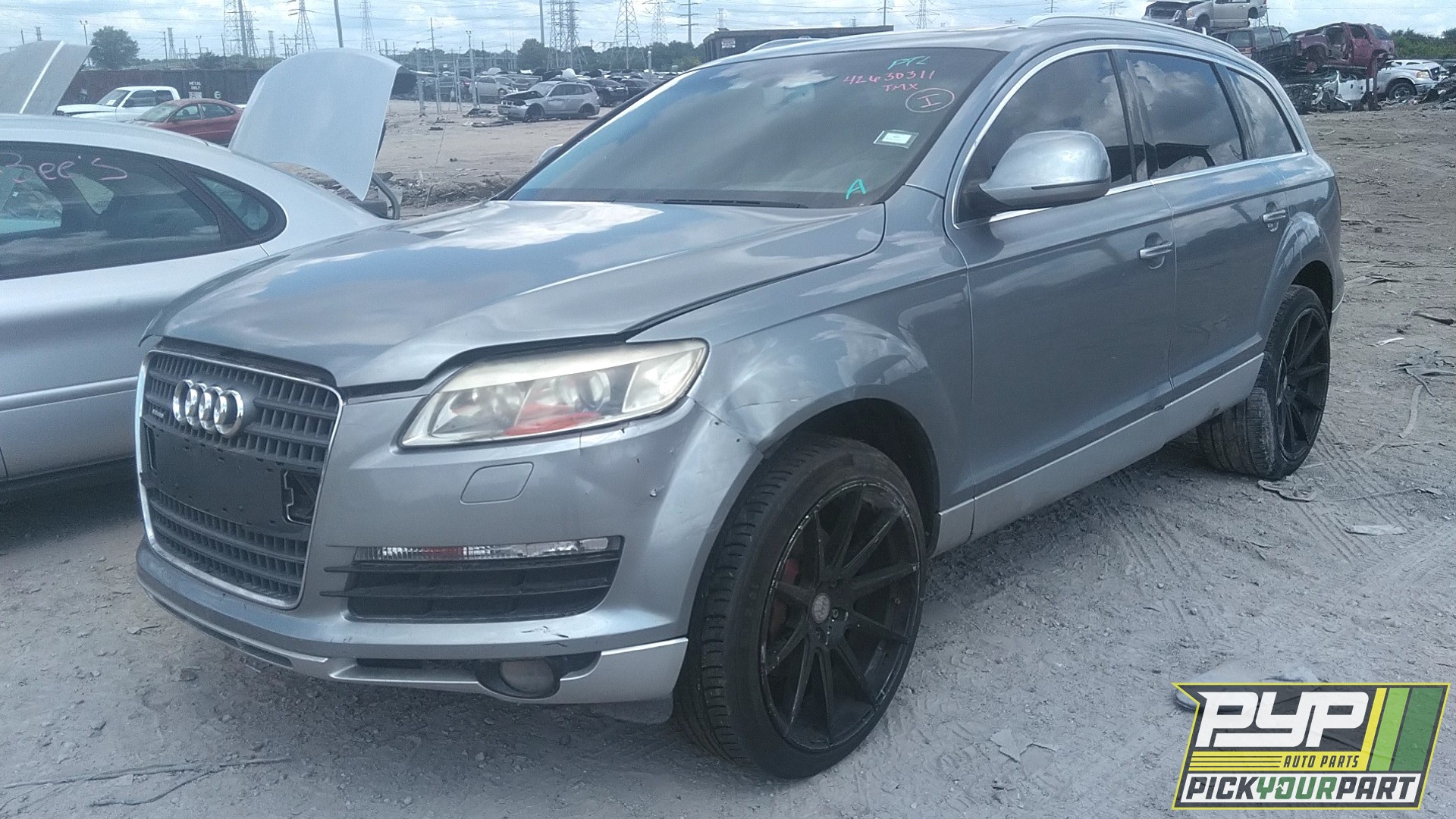 2007 AUDI Q7 available for parts