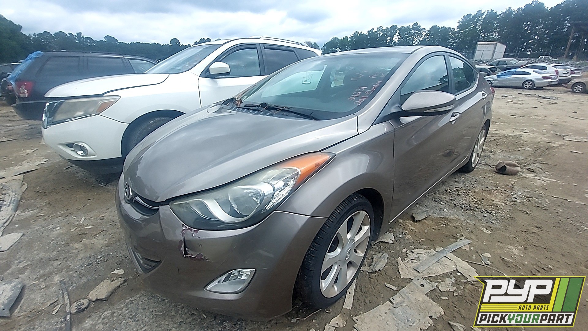 2011 HYUNDAI ELANTRA partes disponibles
