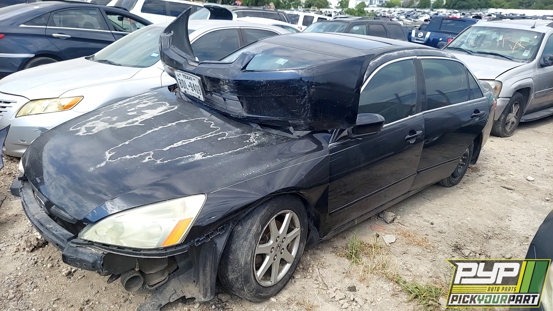 2004 HONDA ACCORD available for parts