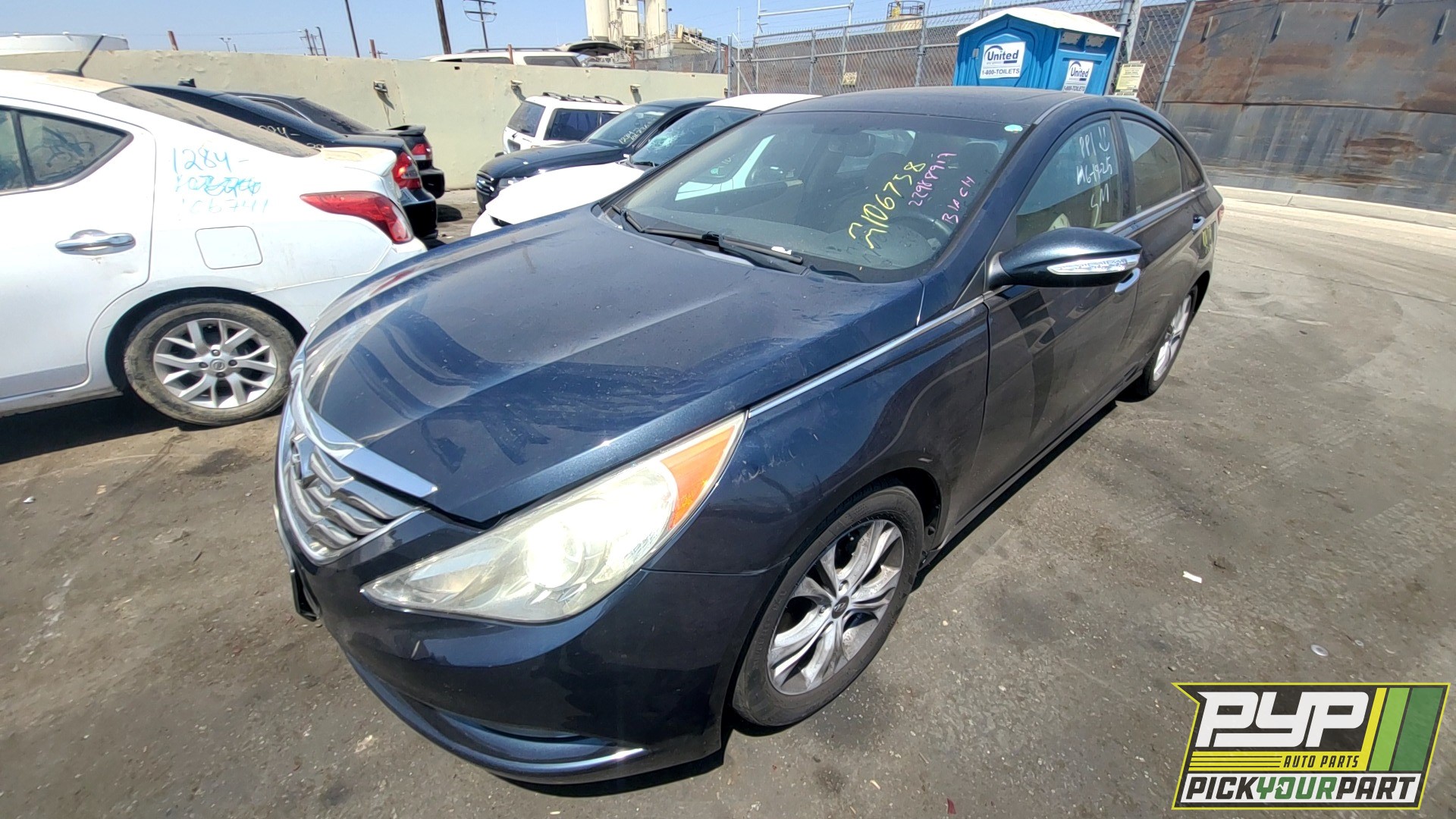 2011 HYUNDAI SONATA available for parts