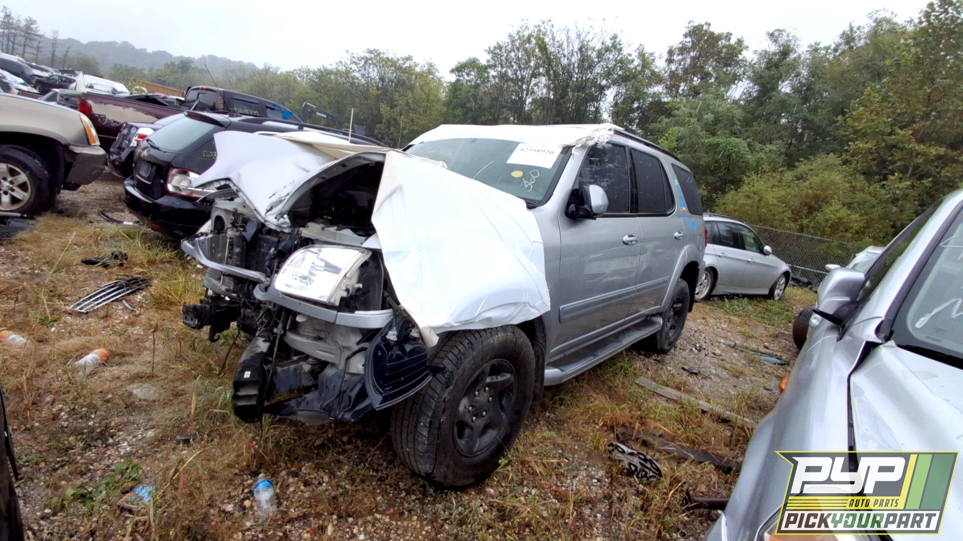 2002 TOYOTA SEQUOIA available for parts