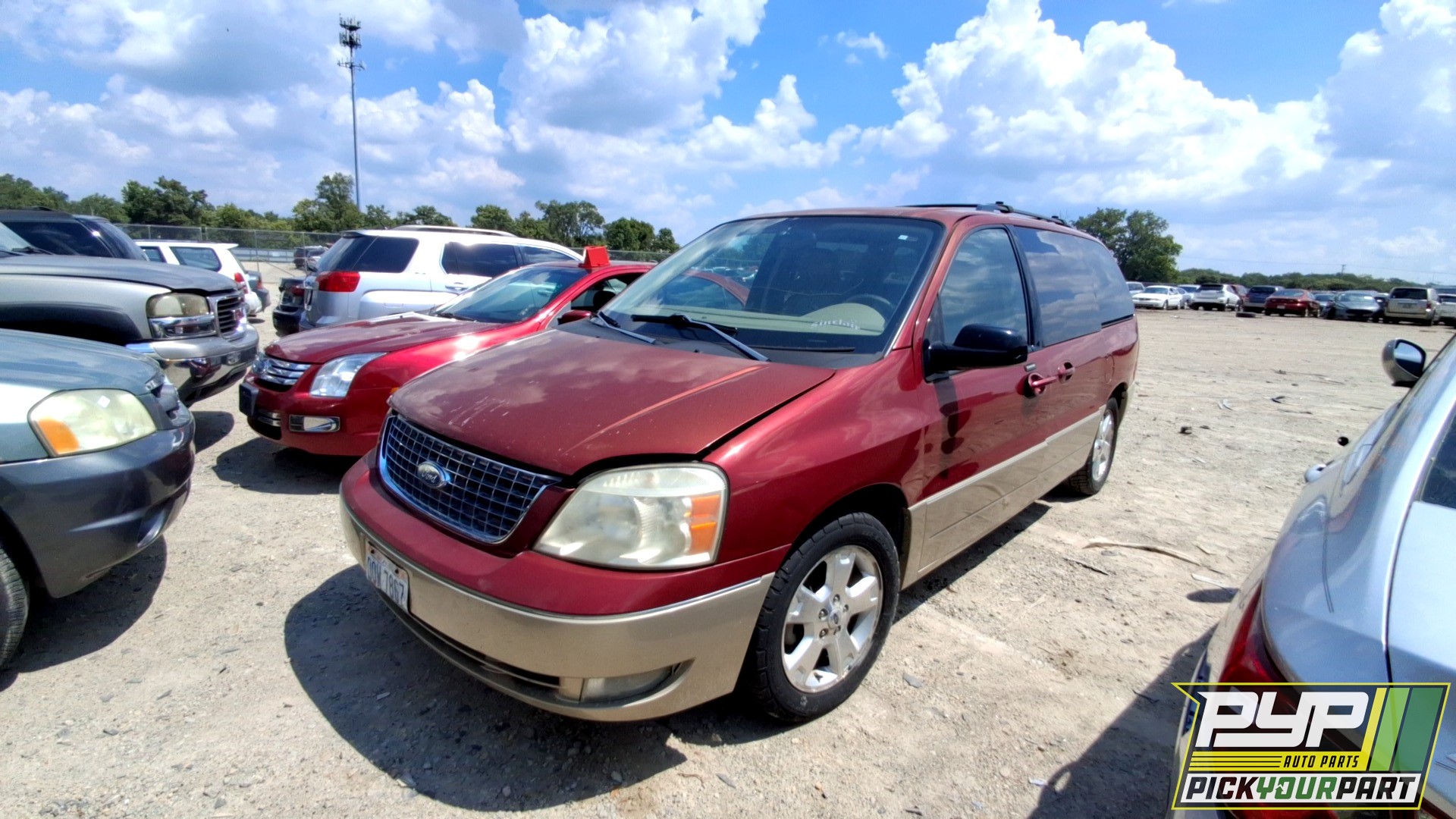 2004 FORD FREESTAR available for parts