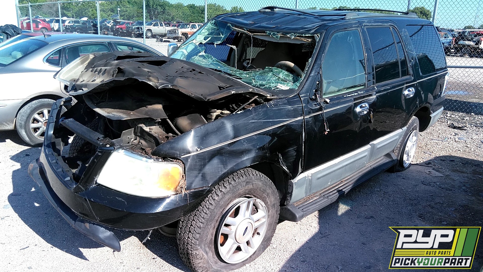 2003 FORD EXPEDITION available for parts