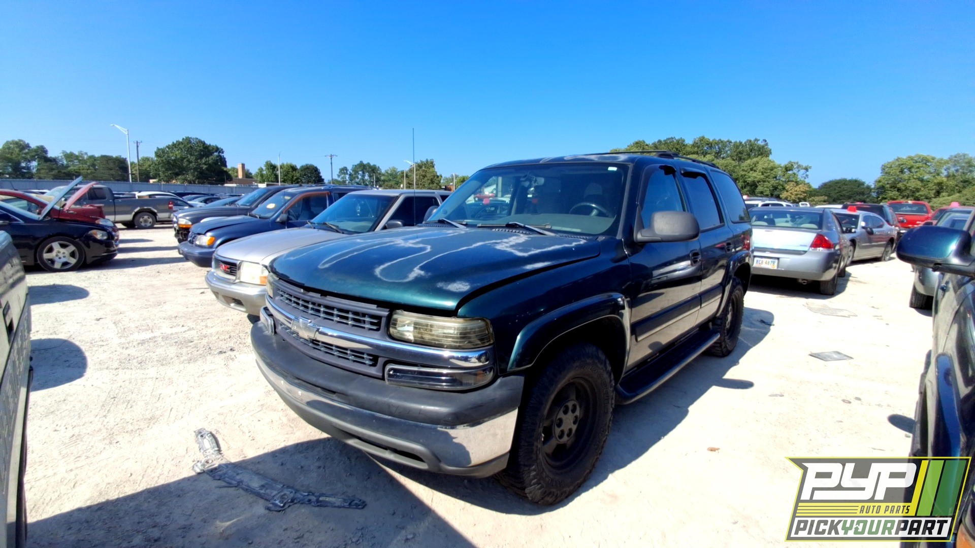 2004 CHEVROLET TAHOE partes disponibles