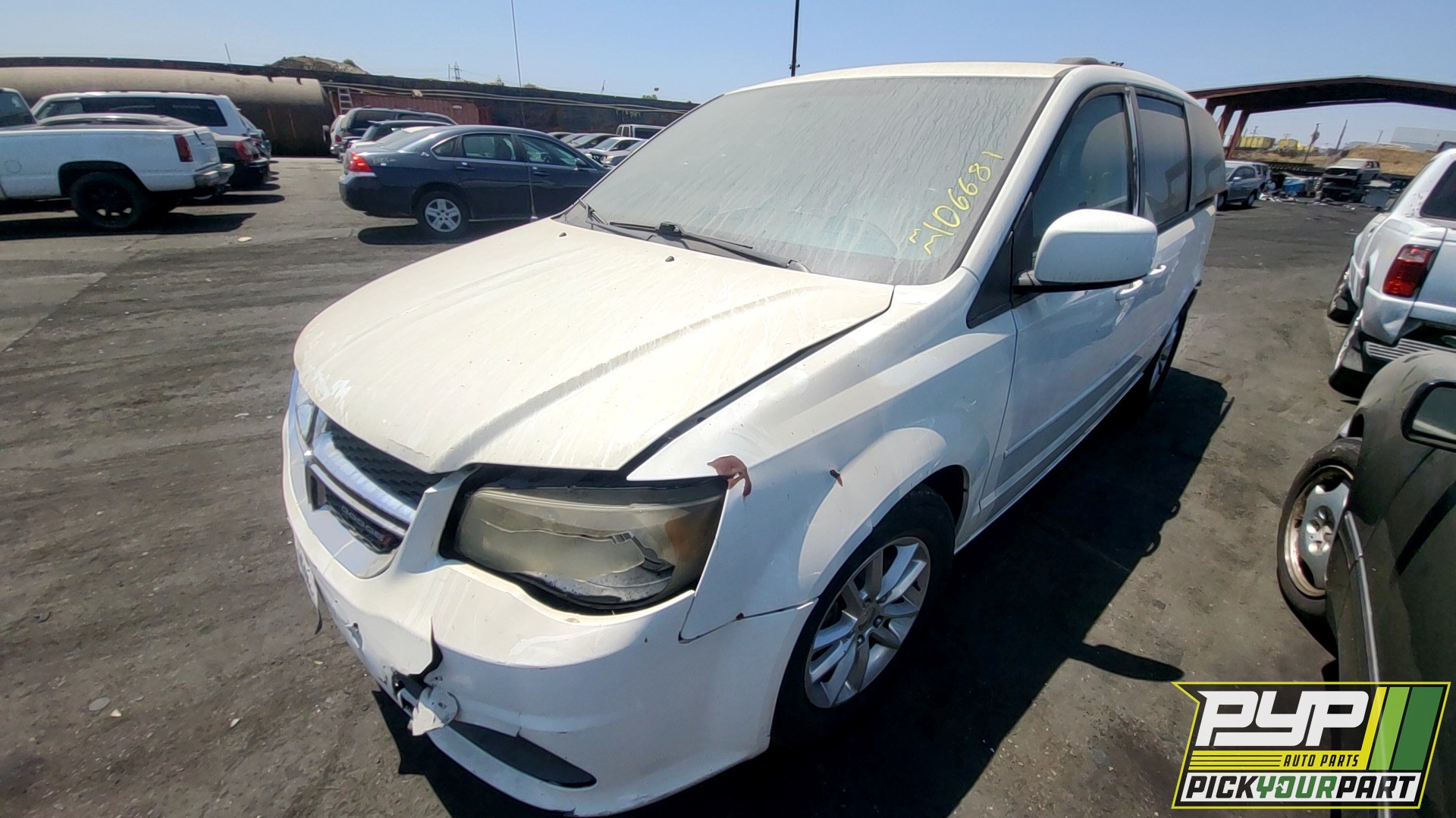 2013 DODGE GRAND CARAVAN partes disponibles