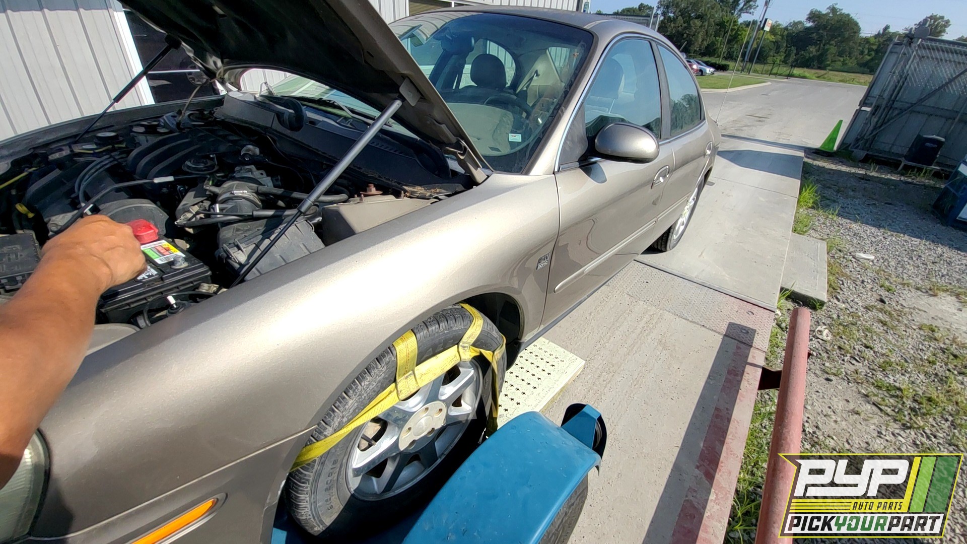2003 MERCURY SABLE partes disponibles