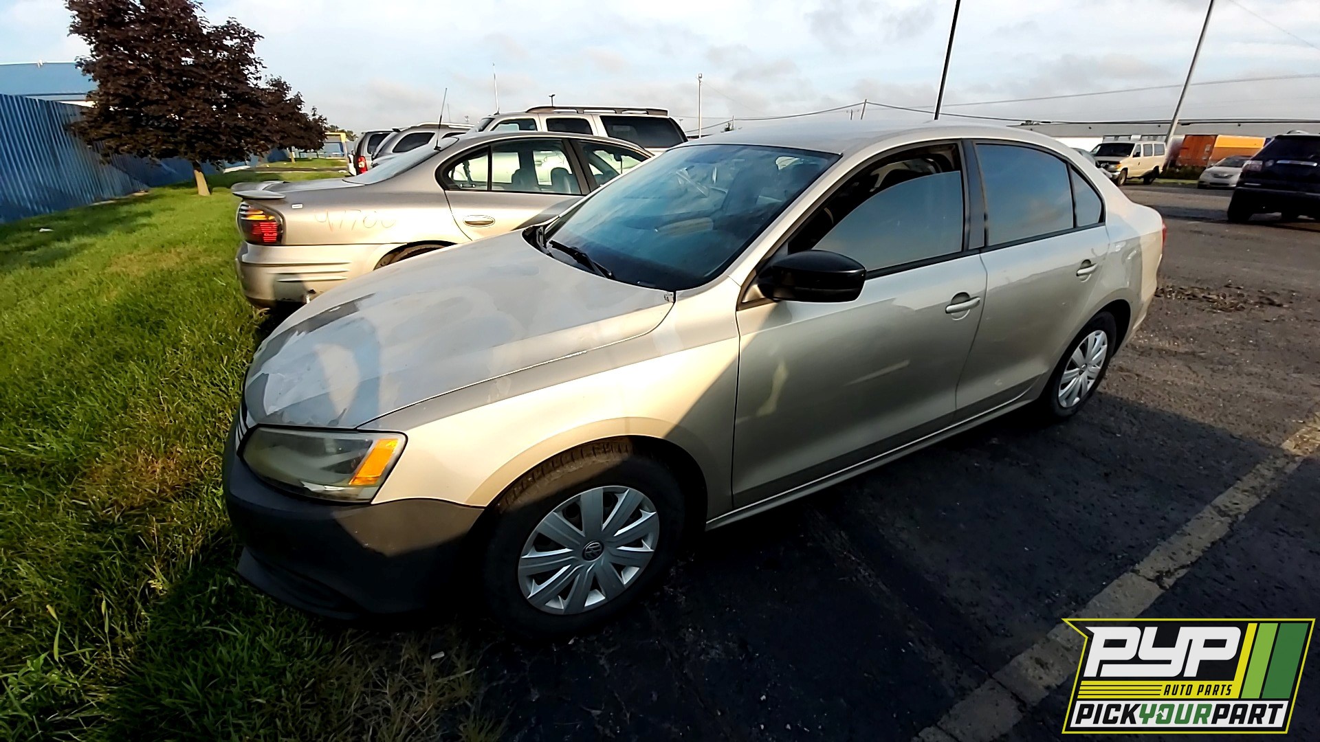 2013 VOLKSWAGEN JETTA available for parts