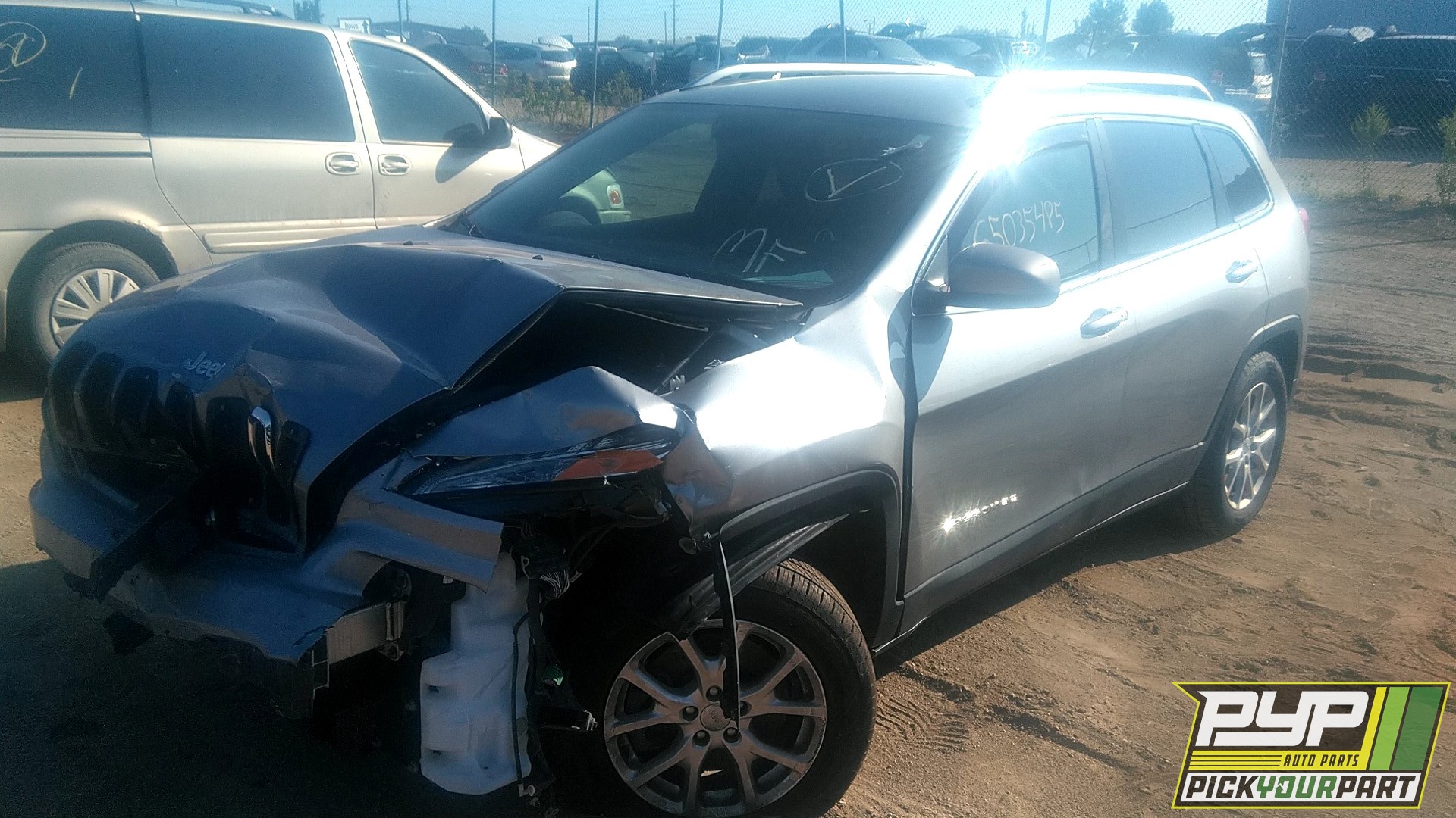 2016 JEEP CHEROKEE partes disponibles