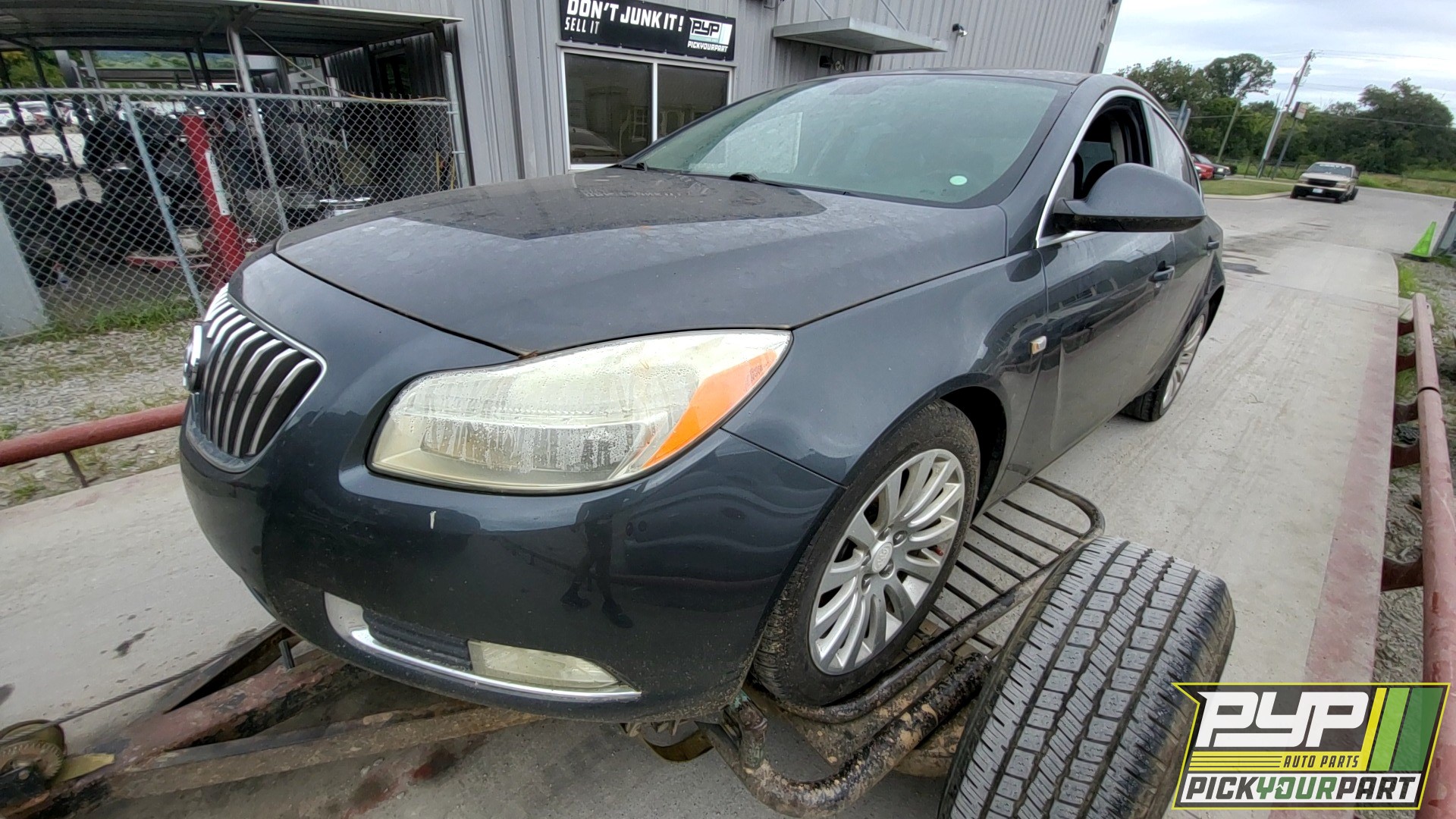 2011 BUICK REGAL available for parts