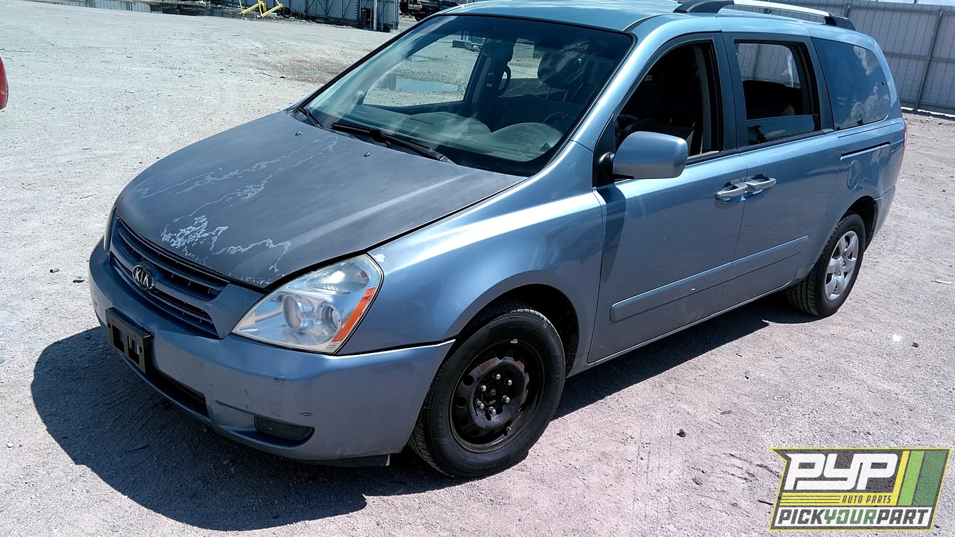 2009 KIA SEDONA available for parts