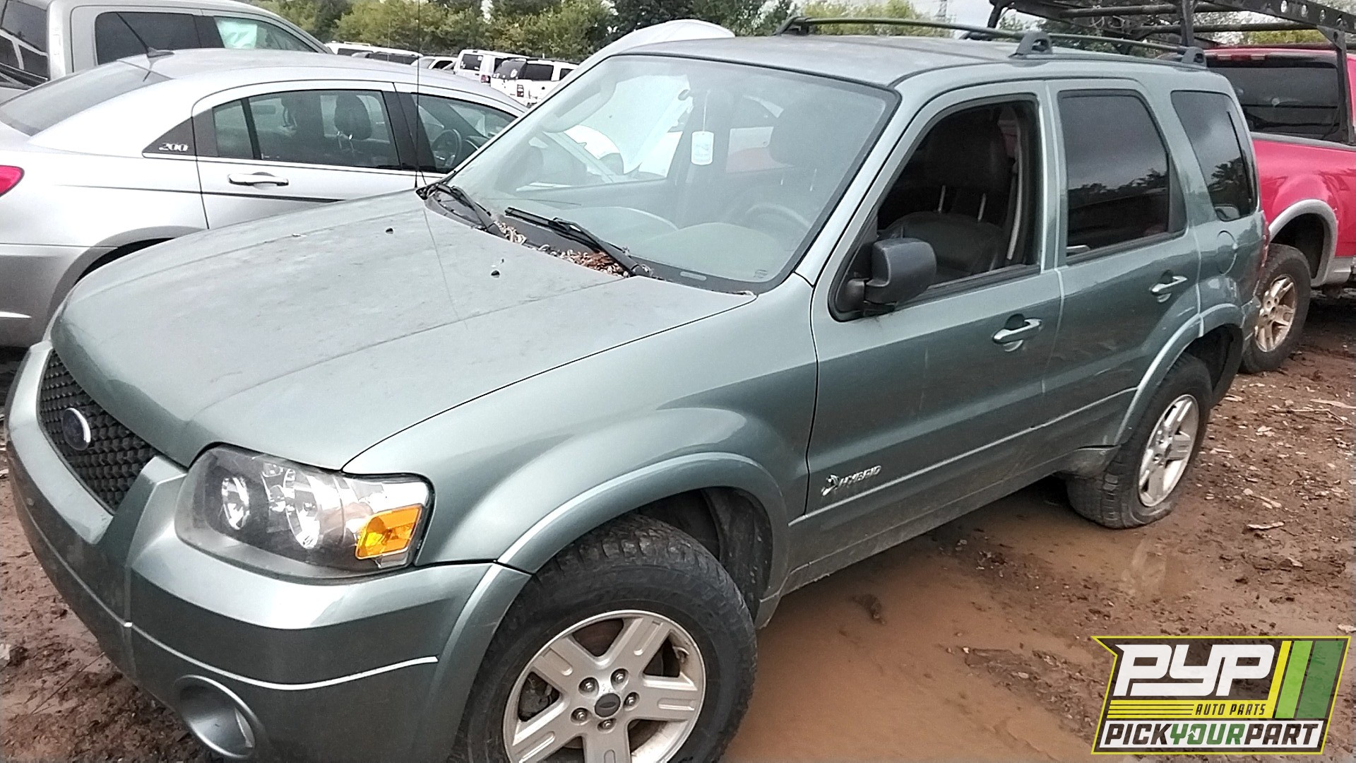 2006 FORD ESCAPE available for parts