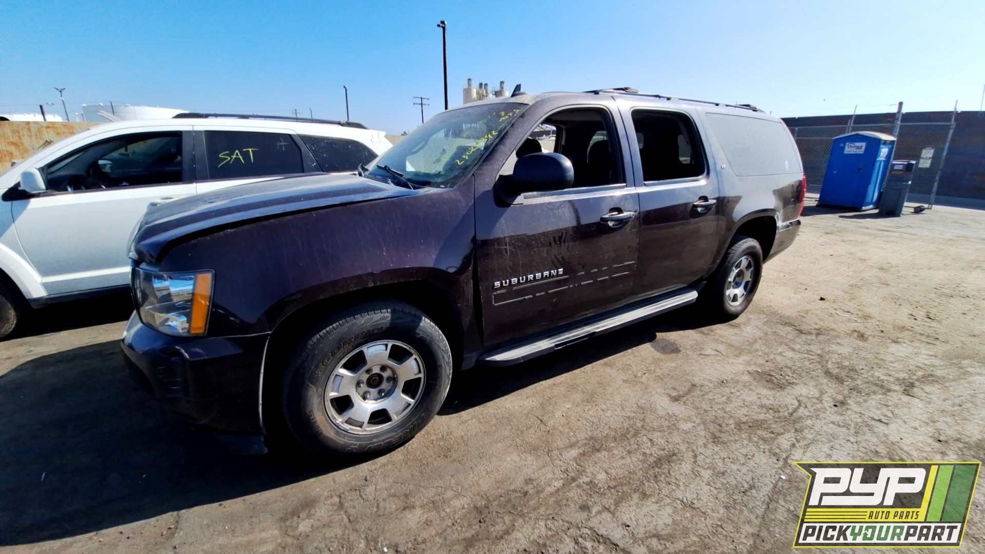 2009 CHEVROLET SUBURBAN 1500 available for parts