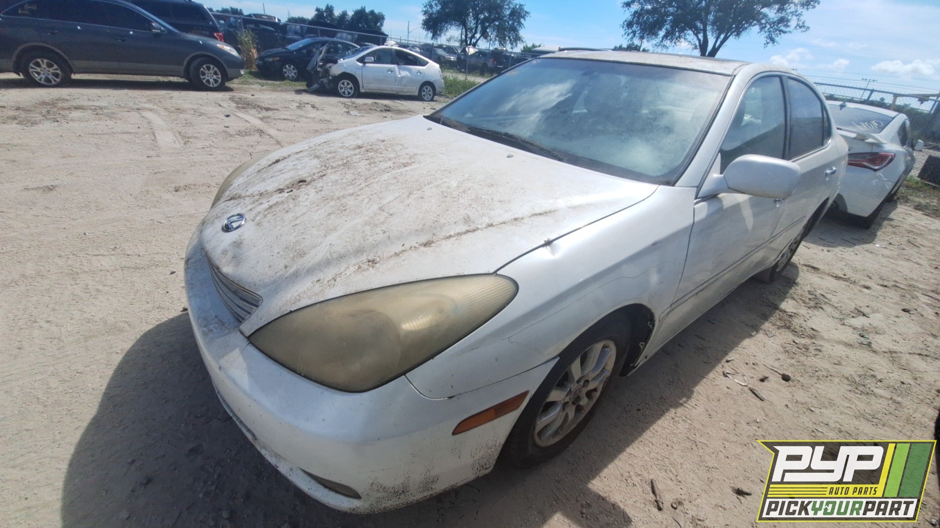 2004 LEXUS ES330 available for parts