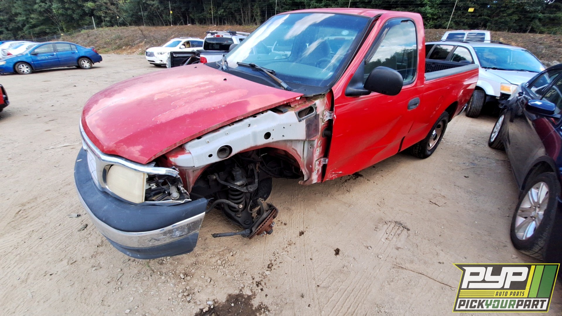 2000 FORD F-150 available for parts