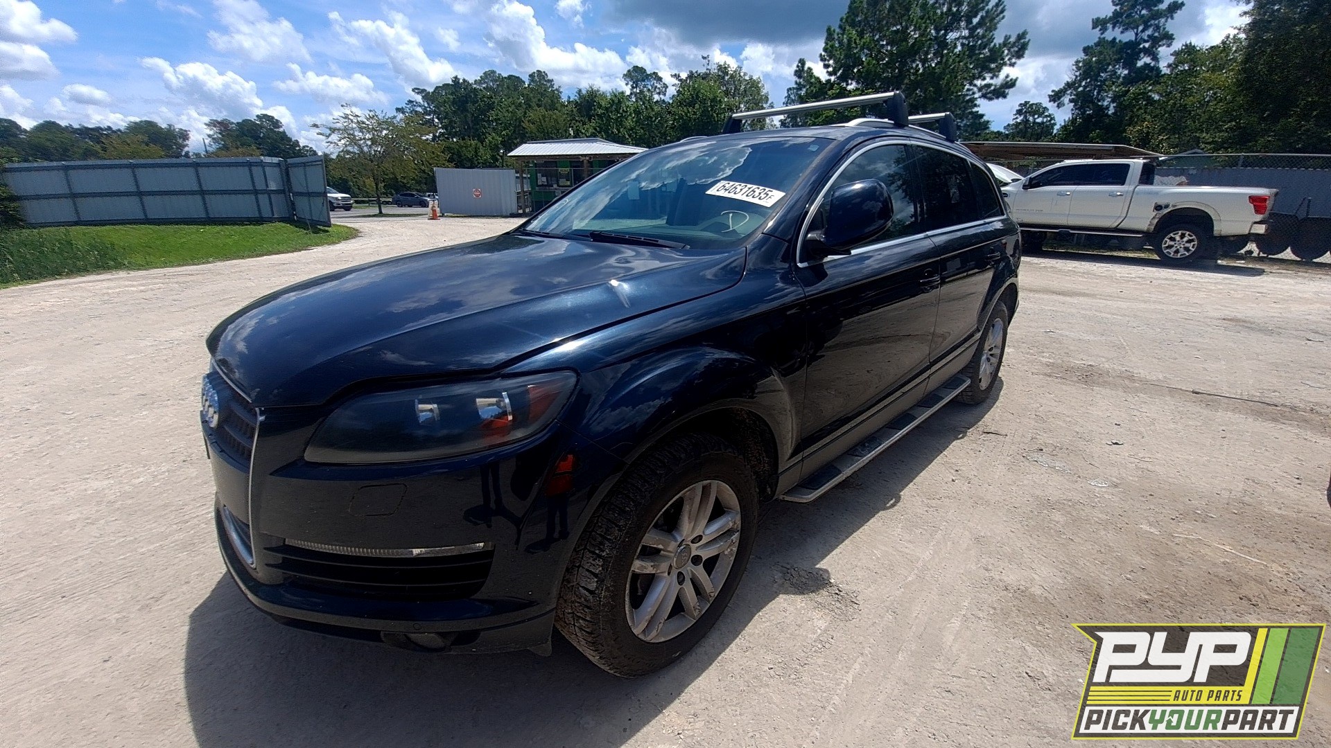 2009 AUDI Q7 available for parts