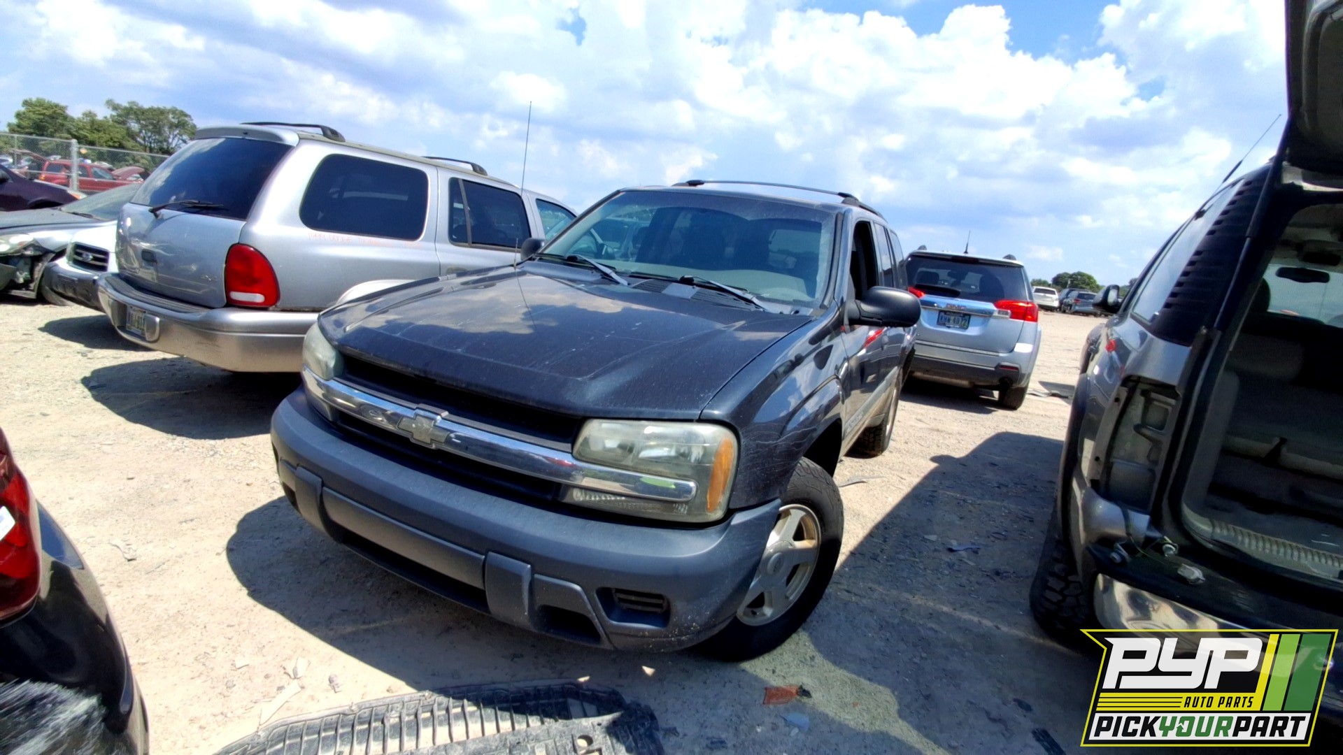 2003 CHEVROLET TRAILBLAZER available for parts