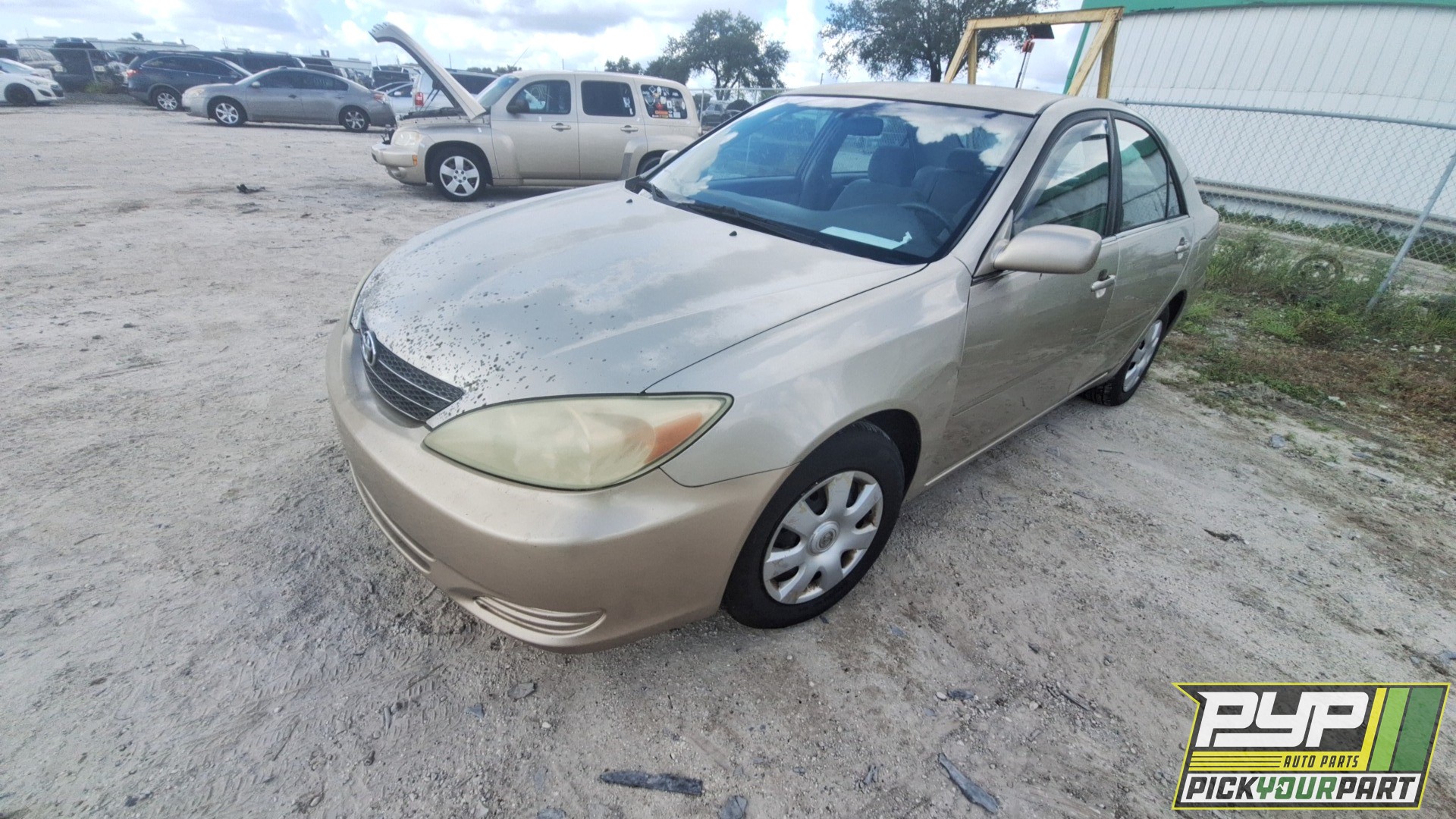 2004 TOYOTA CAMRY available for parts