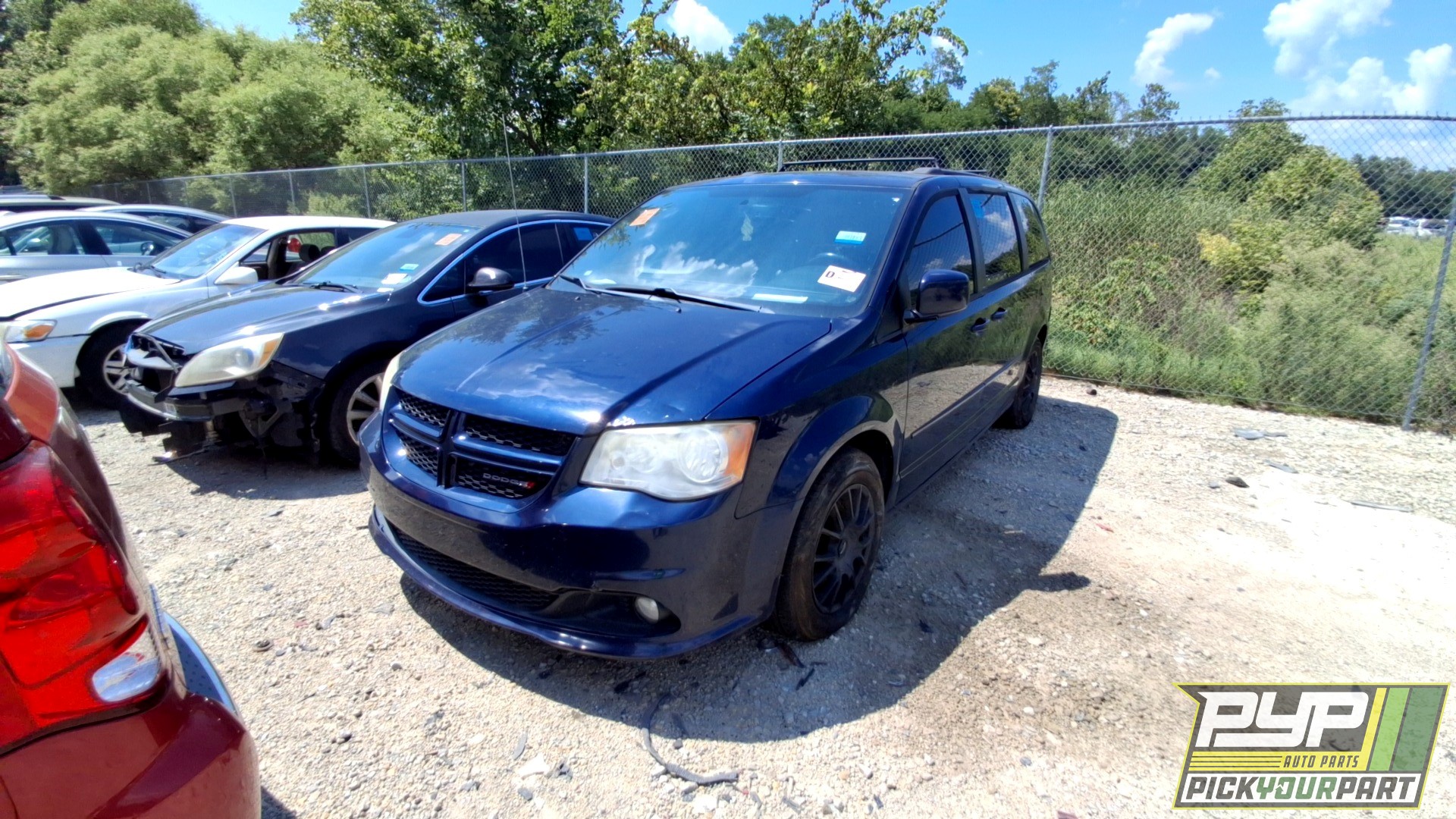 2013 DODGE GRAND CARAVAN partes disponibles