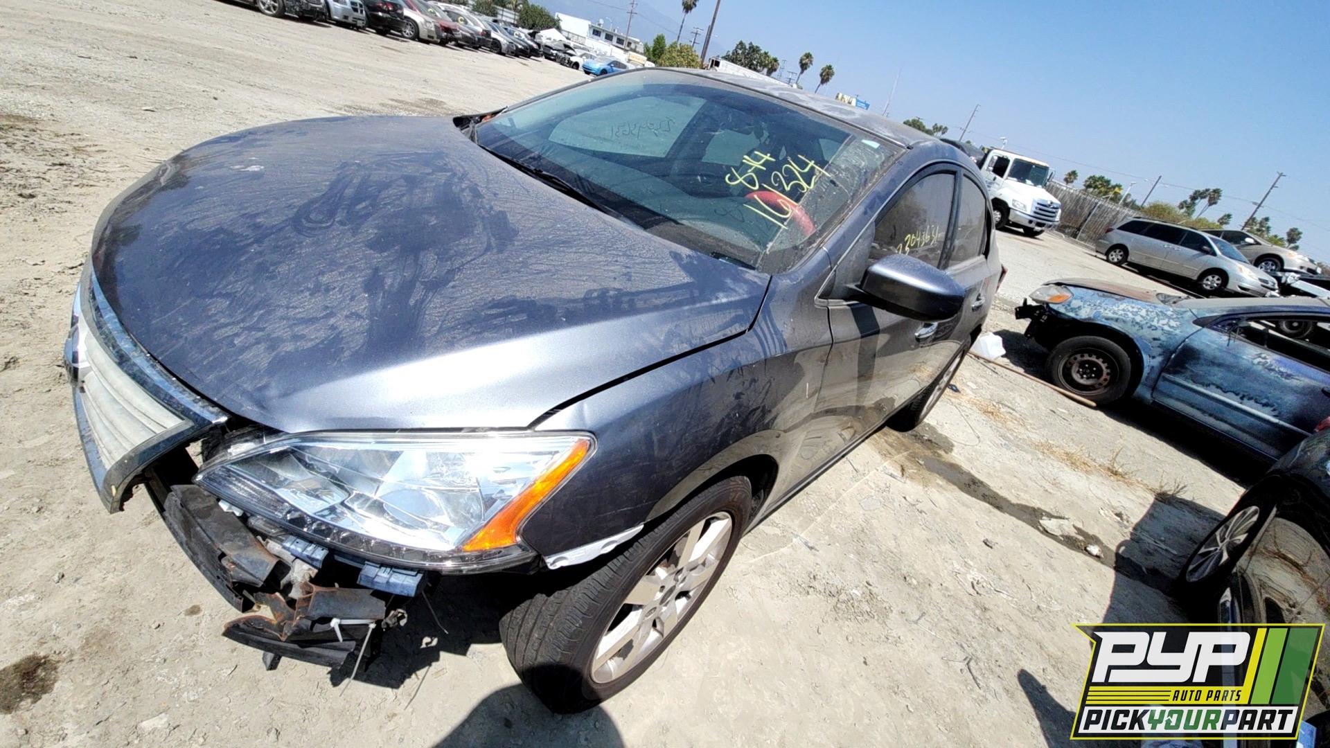 2015 NISSAN SENTRA partes disponibles
