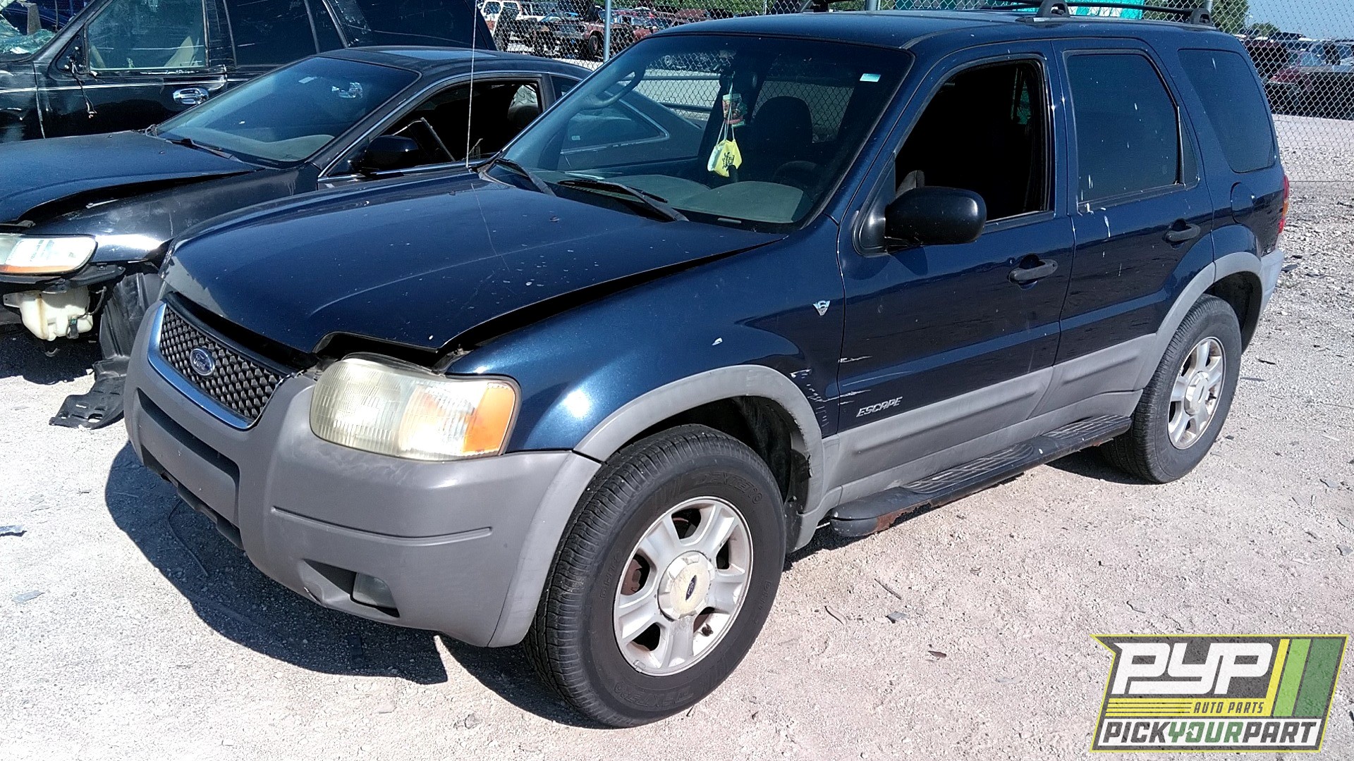 2002 FORD ESCAPE available for parts