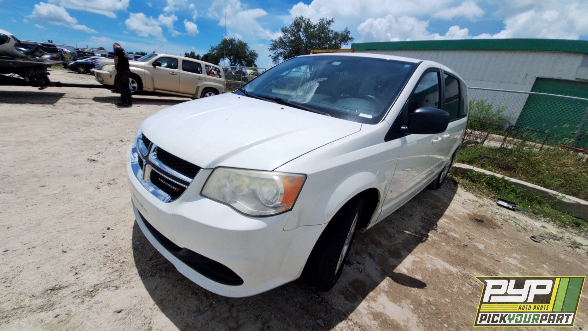 2013 DODGE GRAND CARAVAN partes disponibles