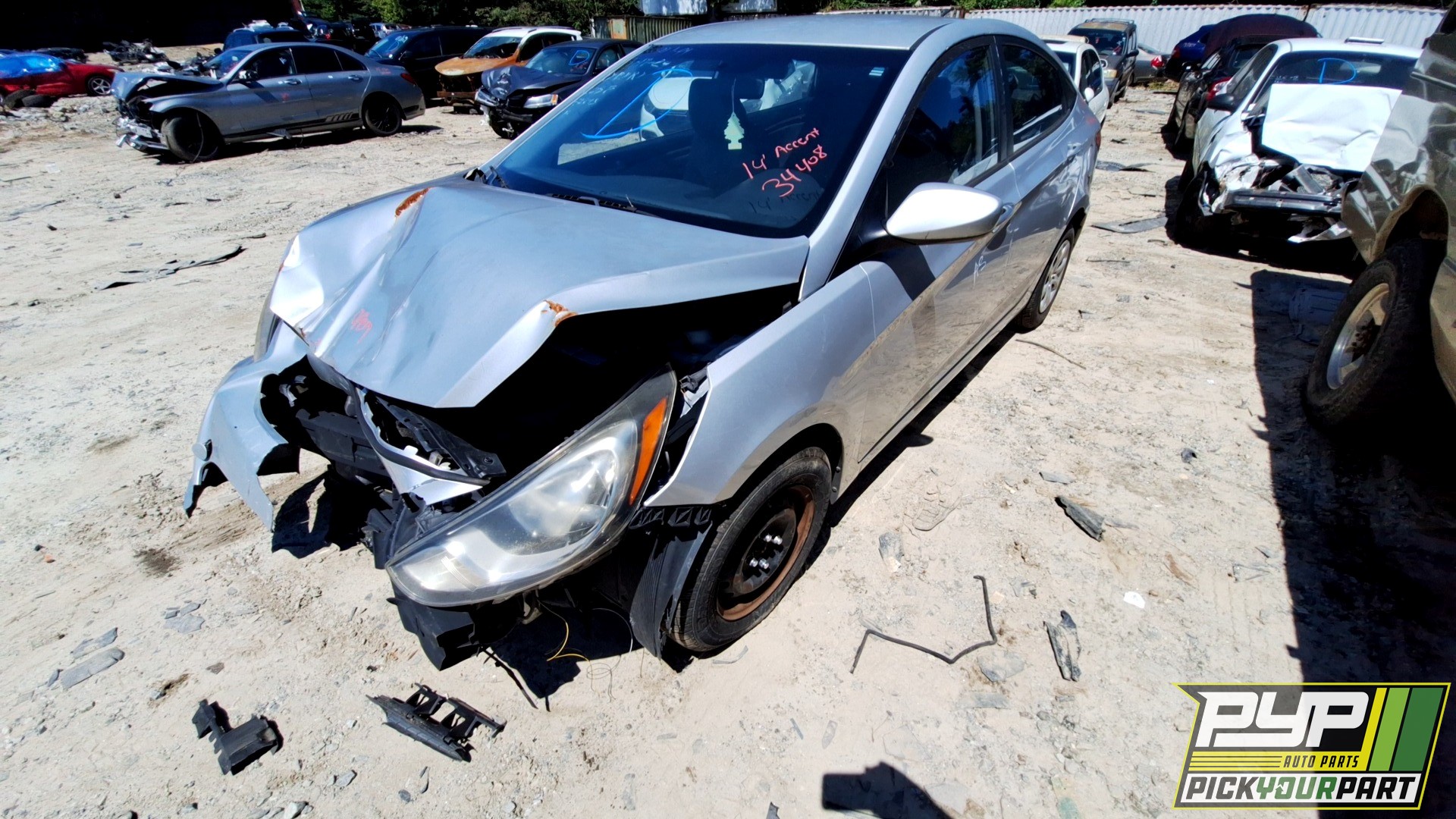 2014 HYUNDAI ACCENT partes disponibles