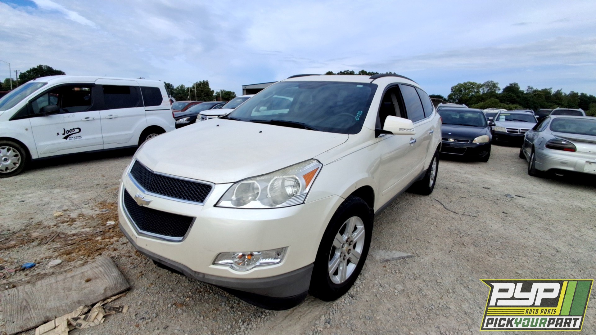 2012 CHEVROLET TRAVERSE available for parts