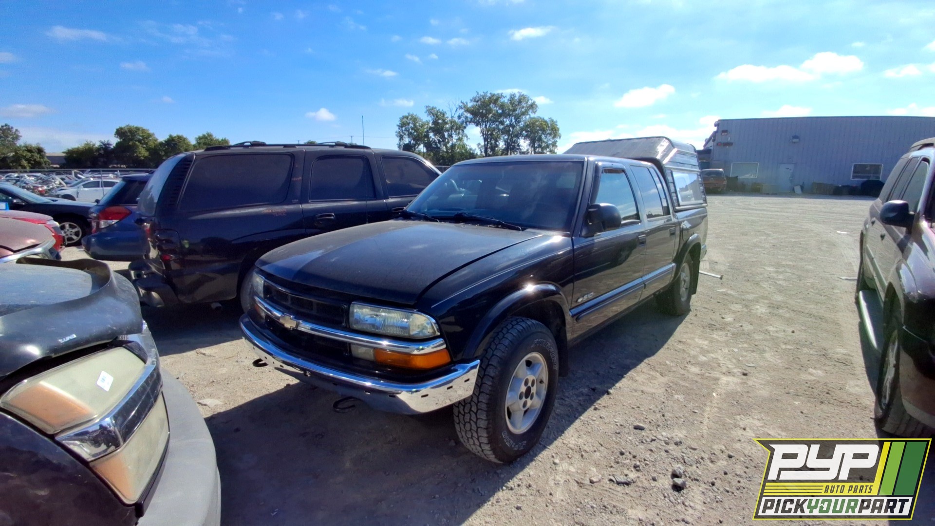 2002 CHEVROLET S10 available for parts