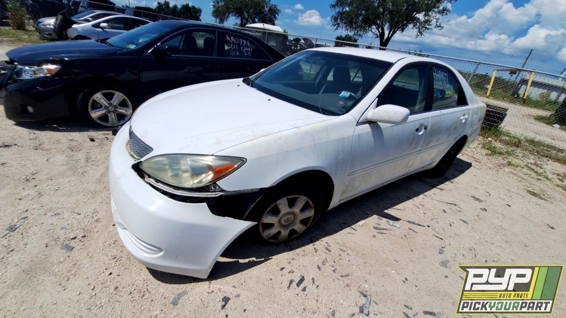 2003 TOYOTA CAMRY partes disponibles