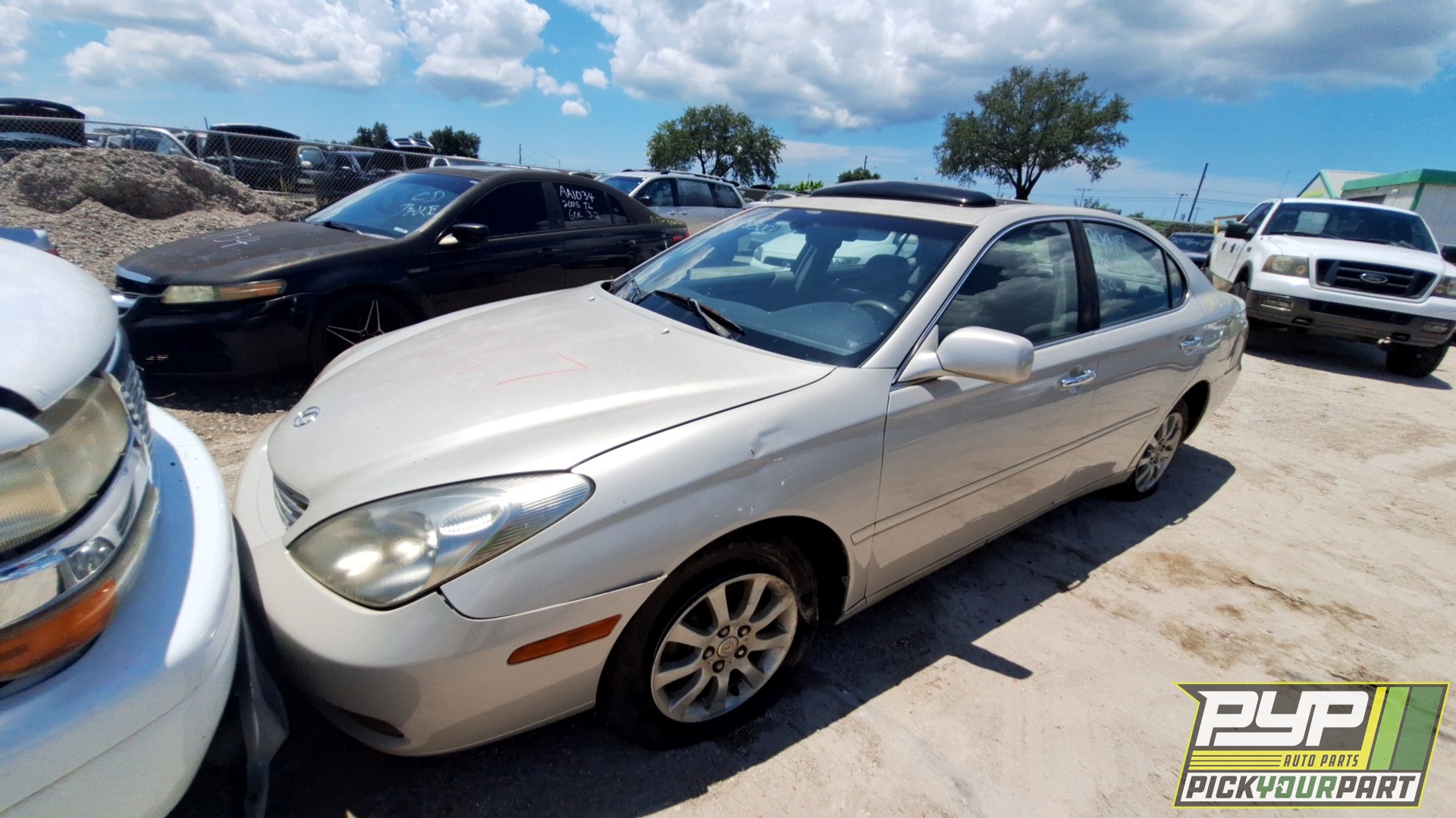 2002 LEXUS ES300 partes disponibles