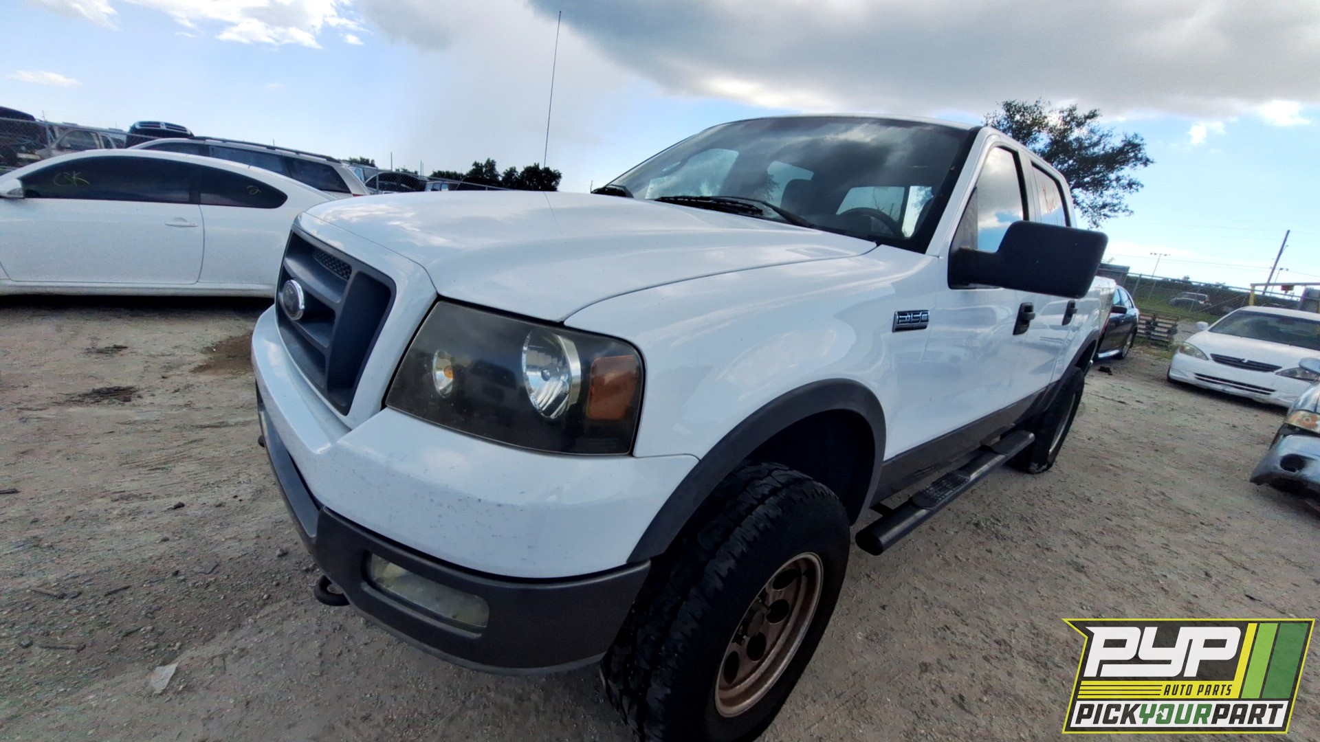 2005 FORD F-150 available for parts