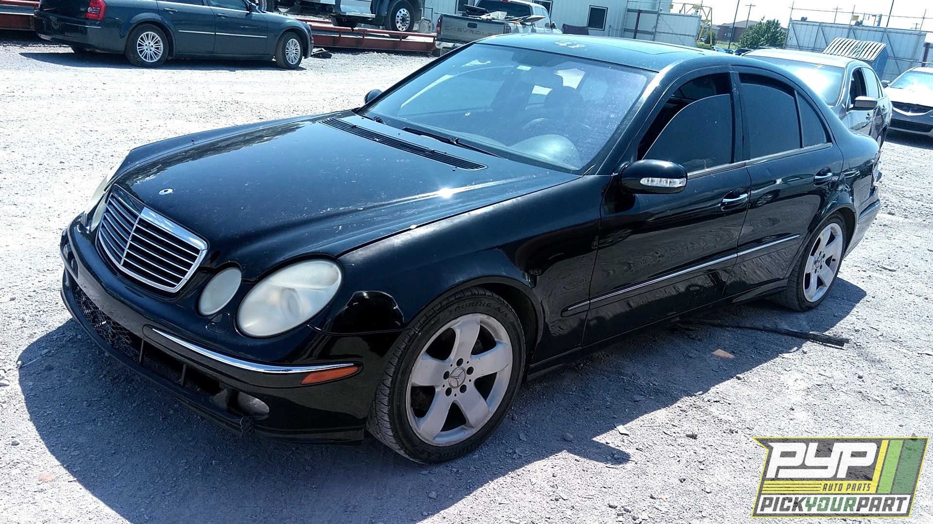 2005 MERCEDES-BENZ E500 partes disponibles