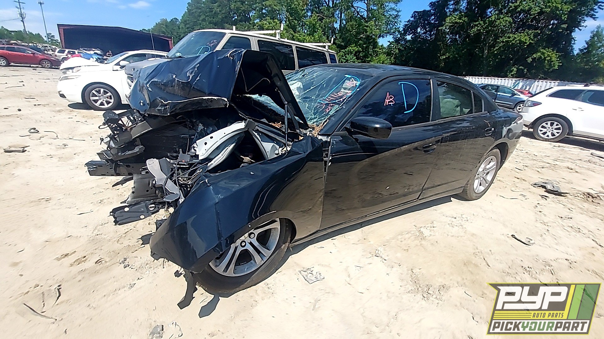 2019 DODGE CHARGER partes disponibles