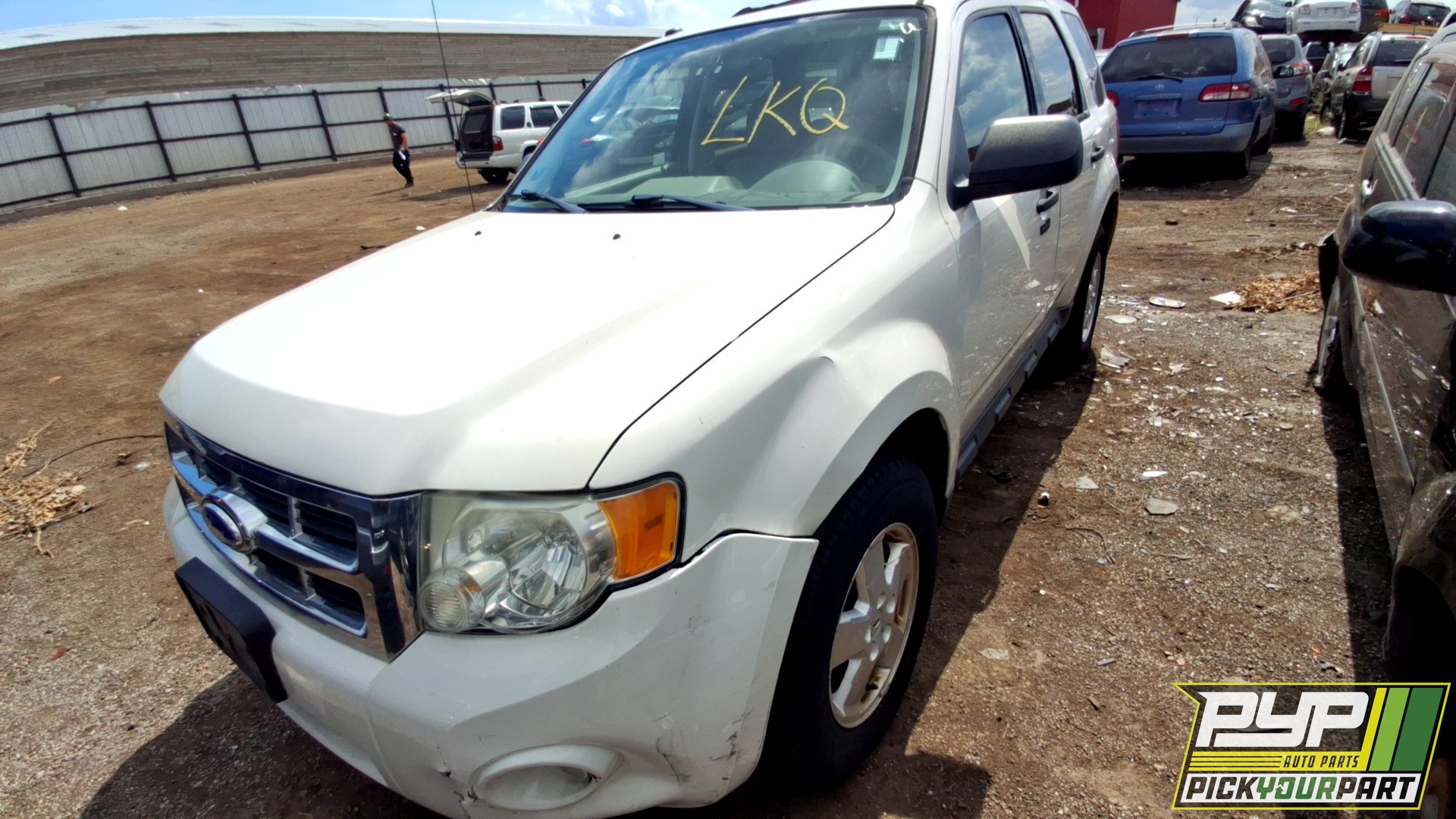 2011 FORD ESCAPE available for parts