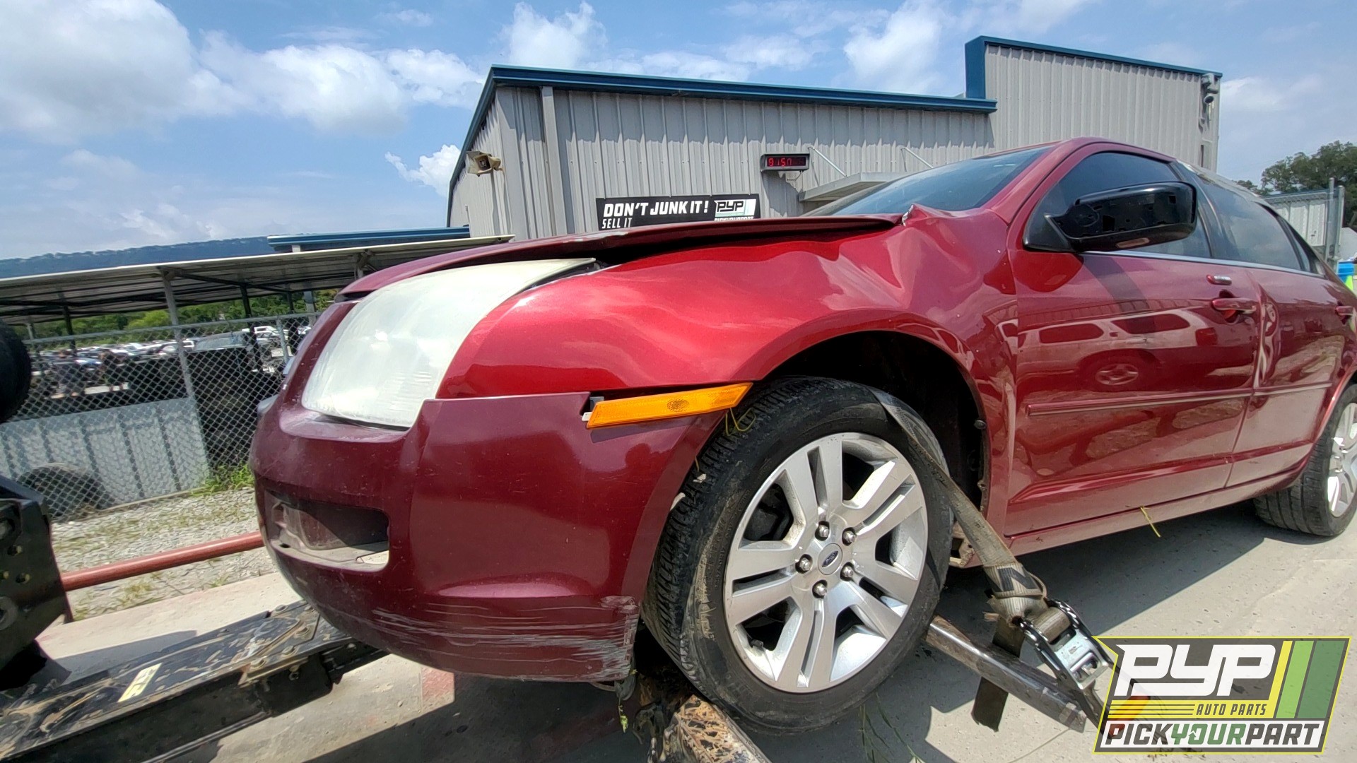 2009 FORD FUSION available for parts