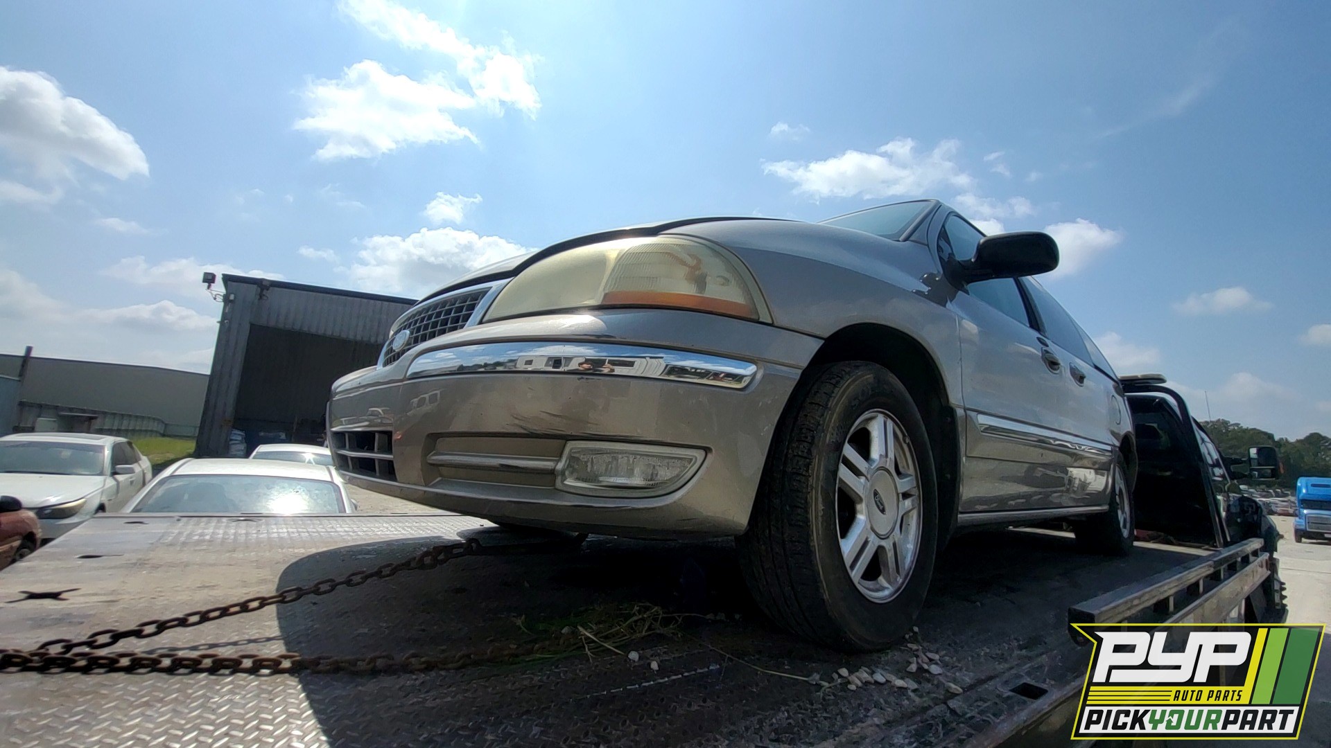 2003 FORD WINDSTAR available for parts