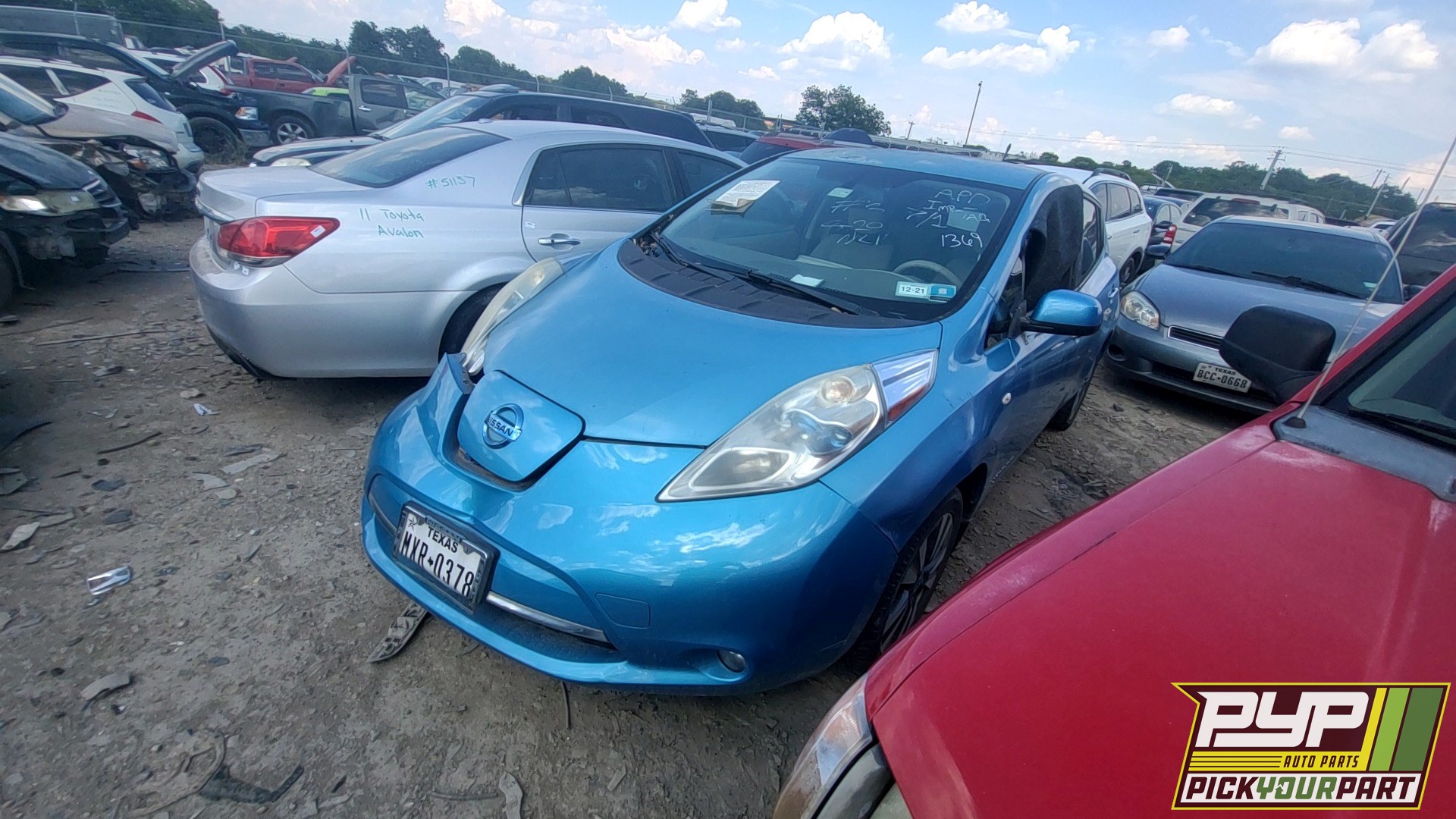 2011 NISSAN LEAF partes disponibles