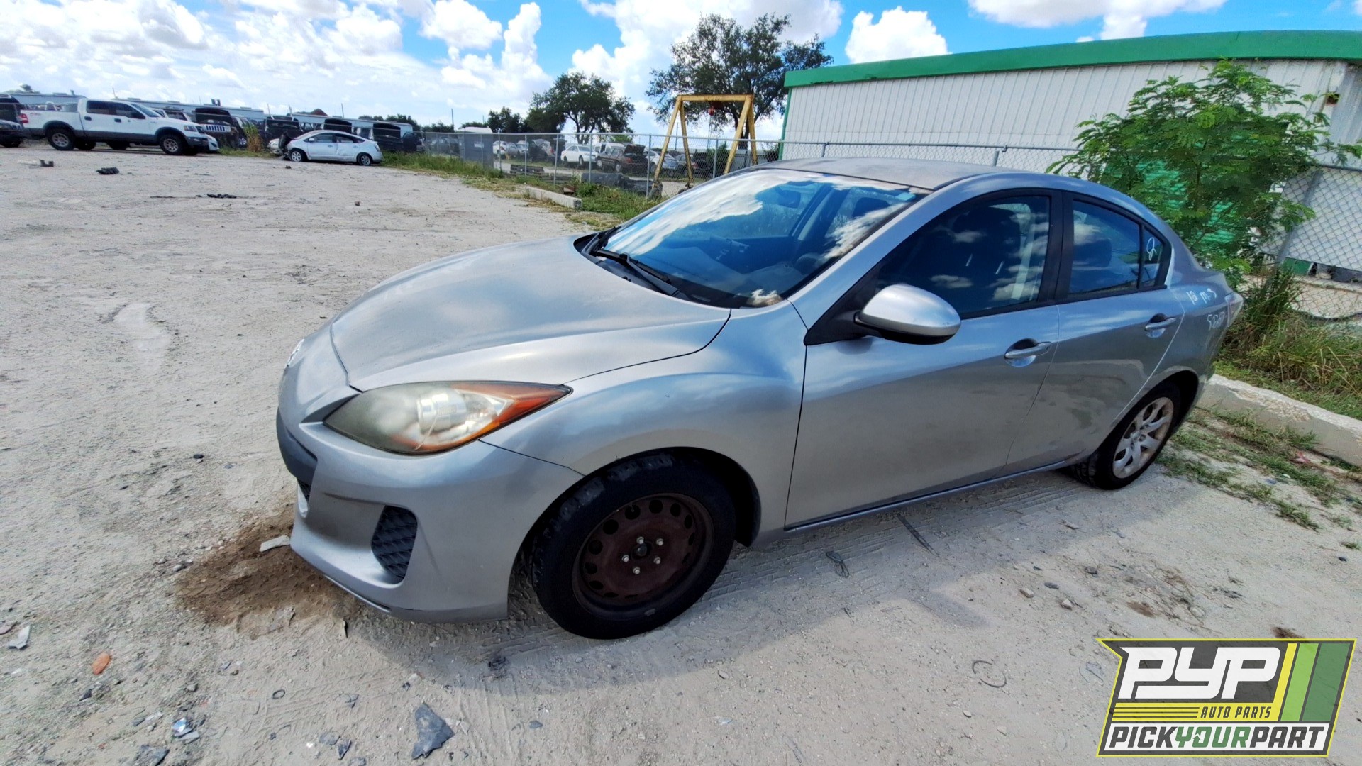 2012 MAZDA 3 available for parts