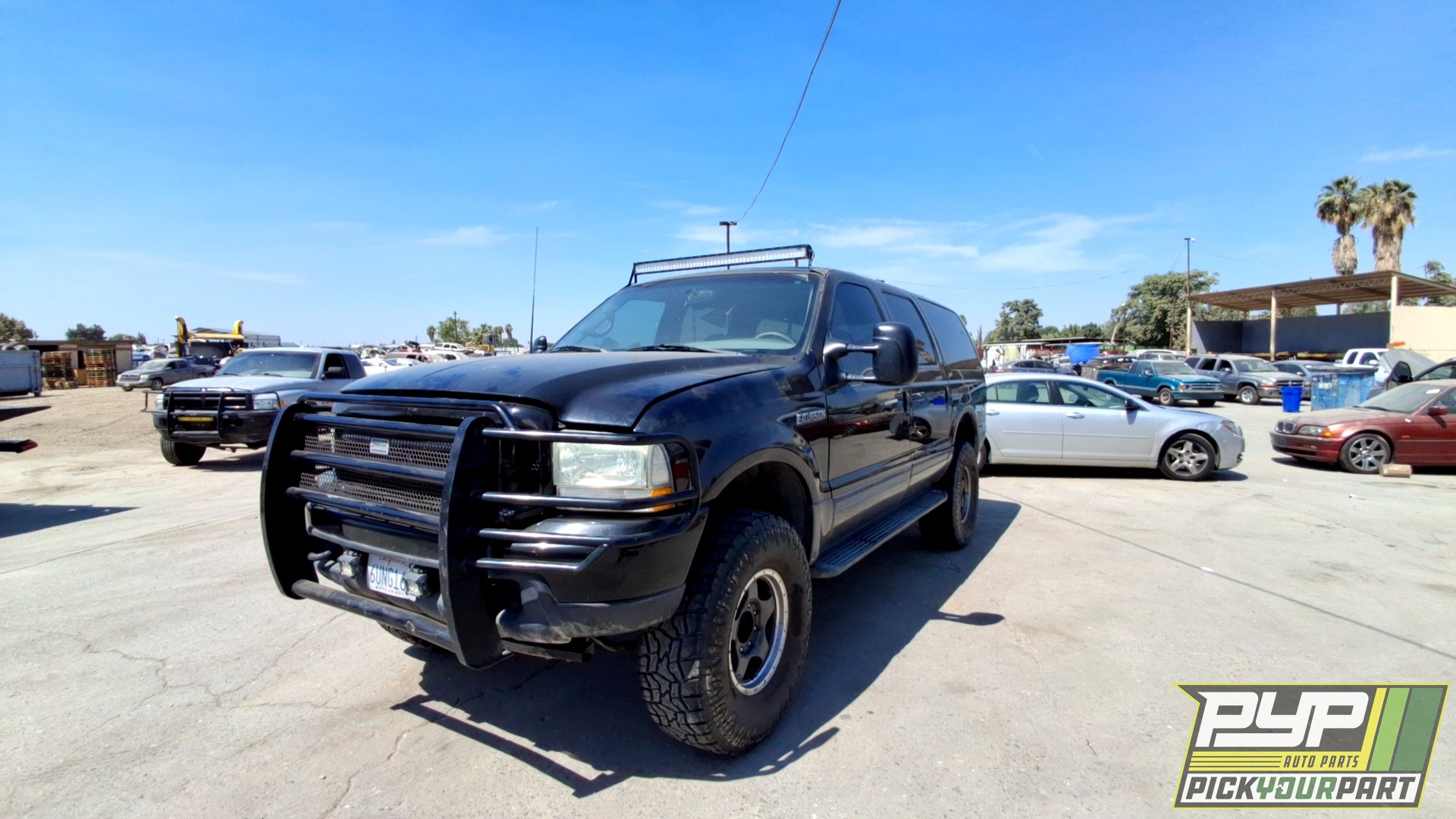 2001 FORD EXCURSION available for parts