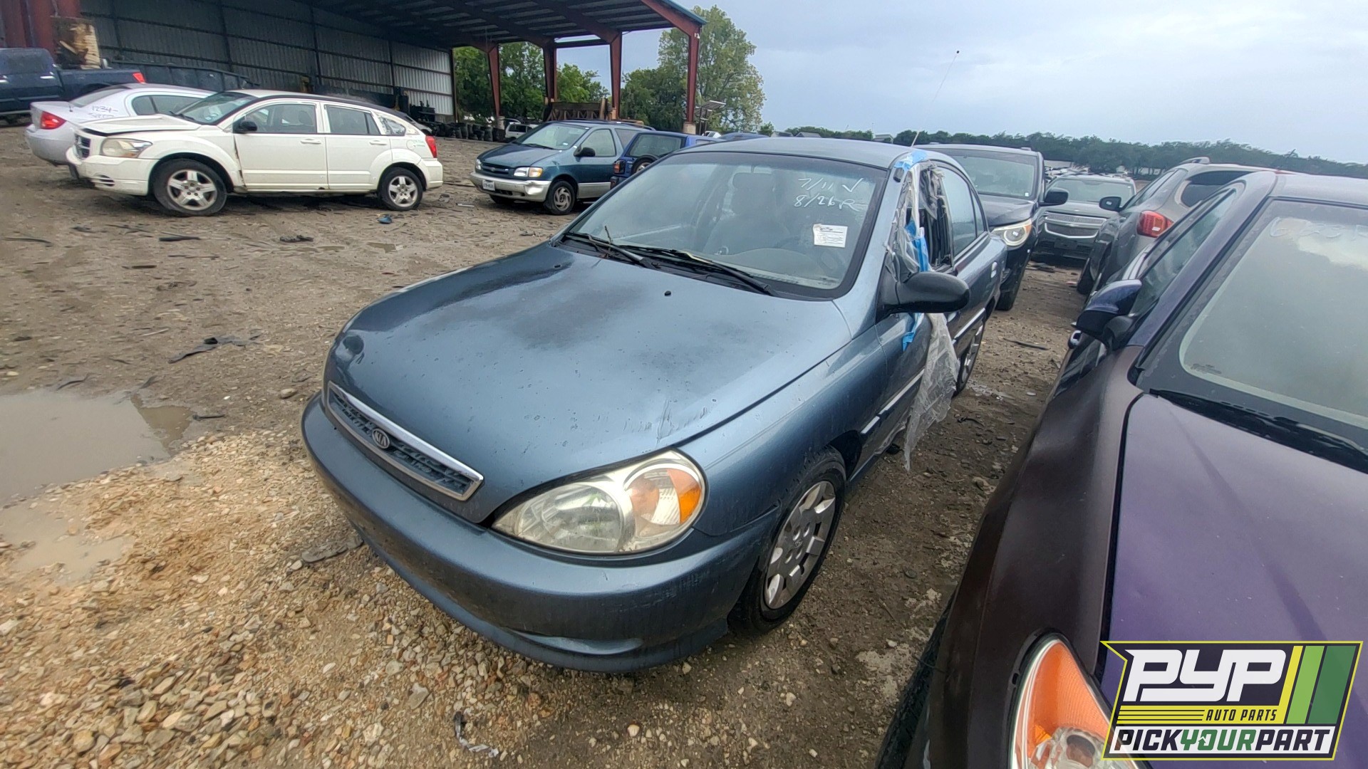 2002 KIA RIO partes disponibles