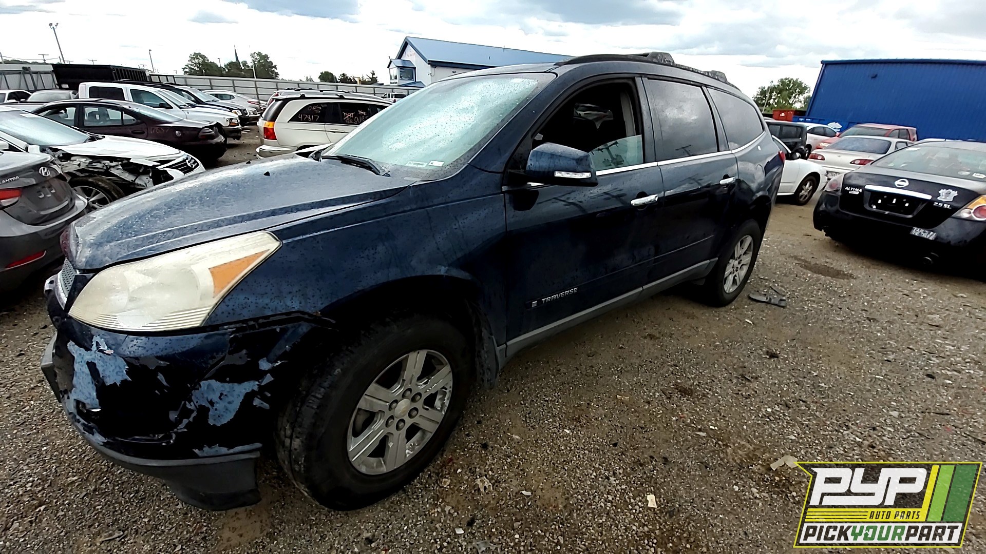2009 CHEVROLET TRAVERSE available for parts