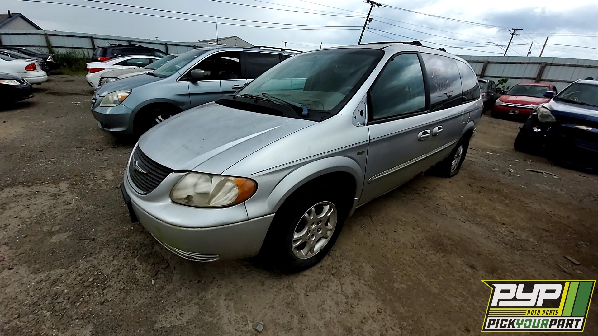 2002 CHRYSLER TOWN & COUNTRY available for parts