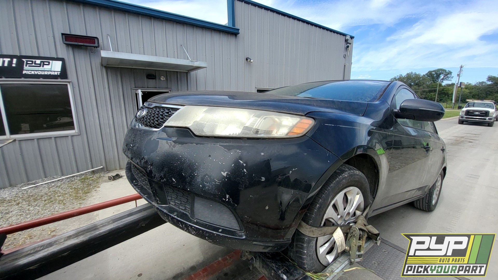 2011 KIA FORTE available for parts