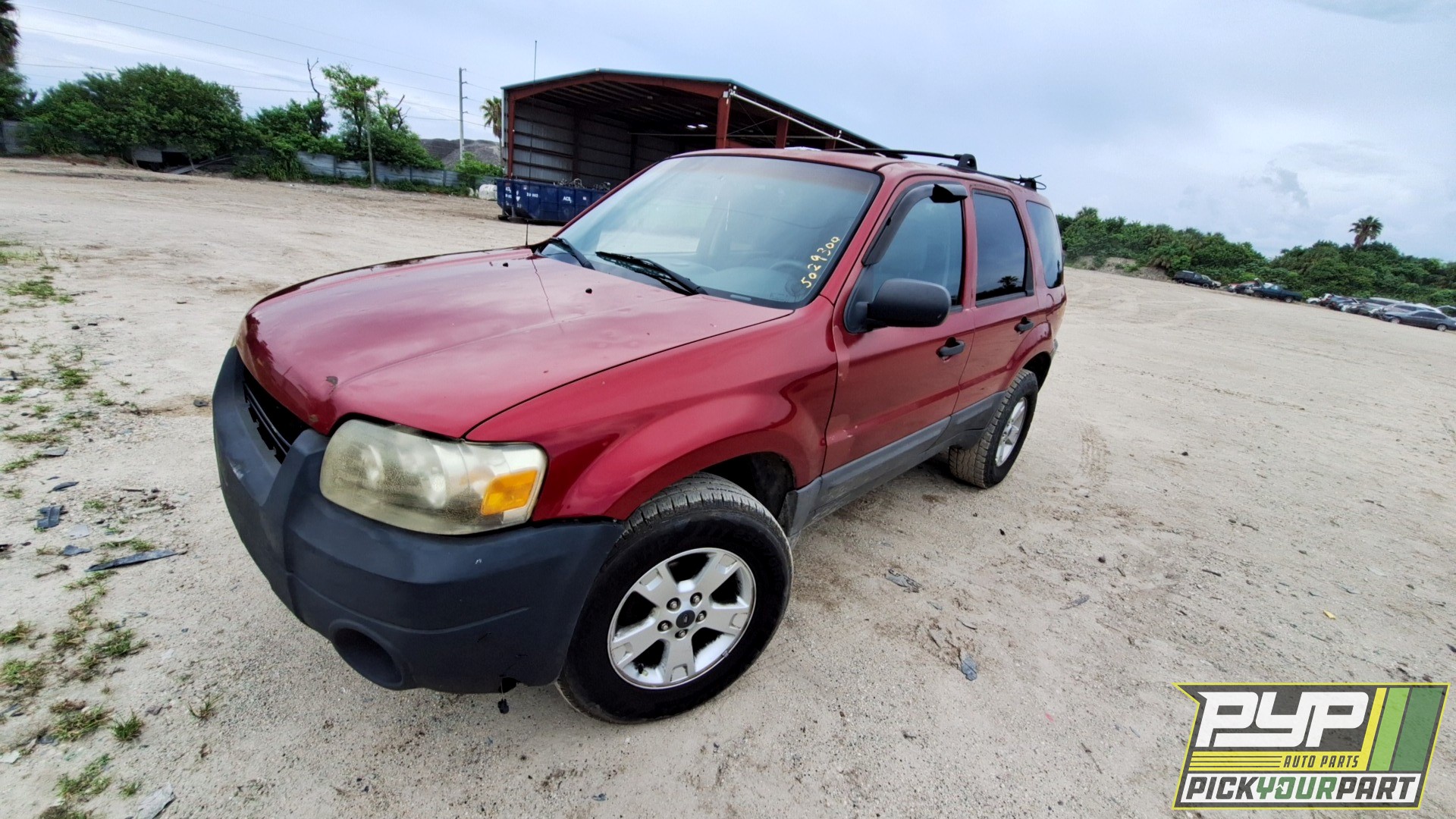 2007 FORD ESCAPE available for parts