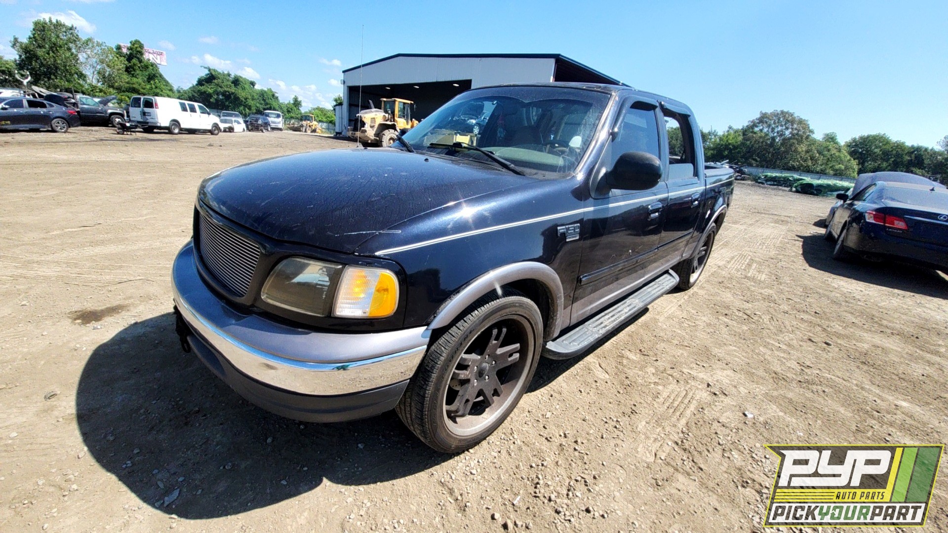 2001 FORD F-150 available for parts